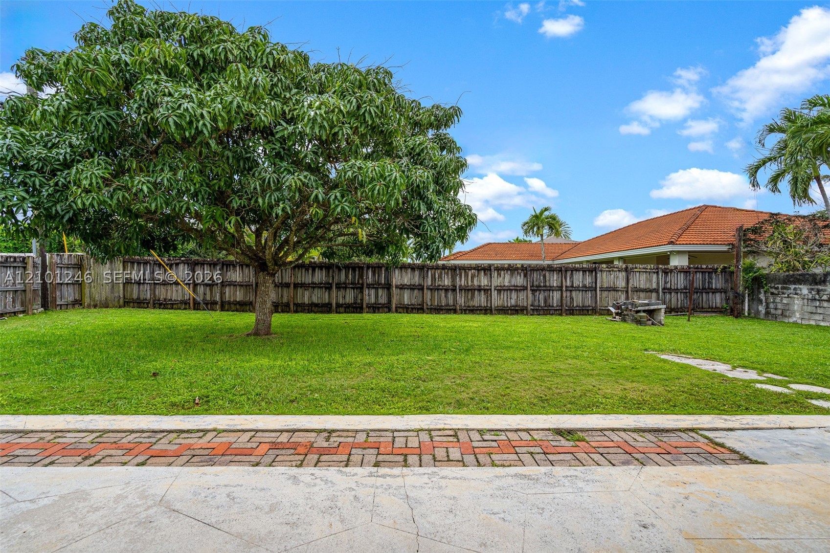 8810 SW 54th Ter, Miami FL 33165