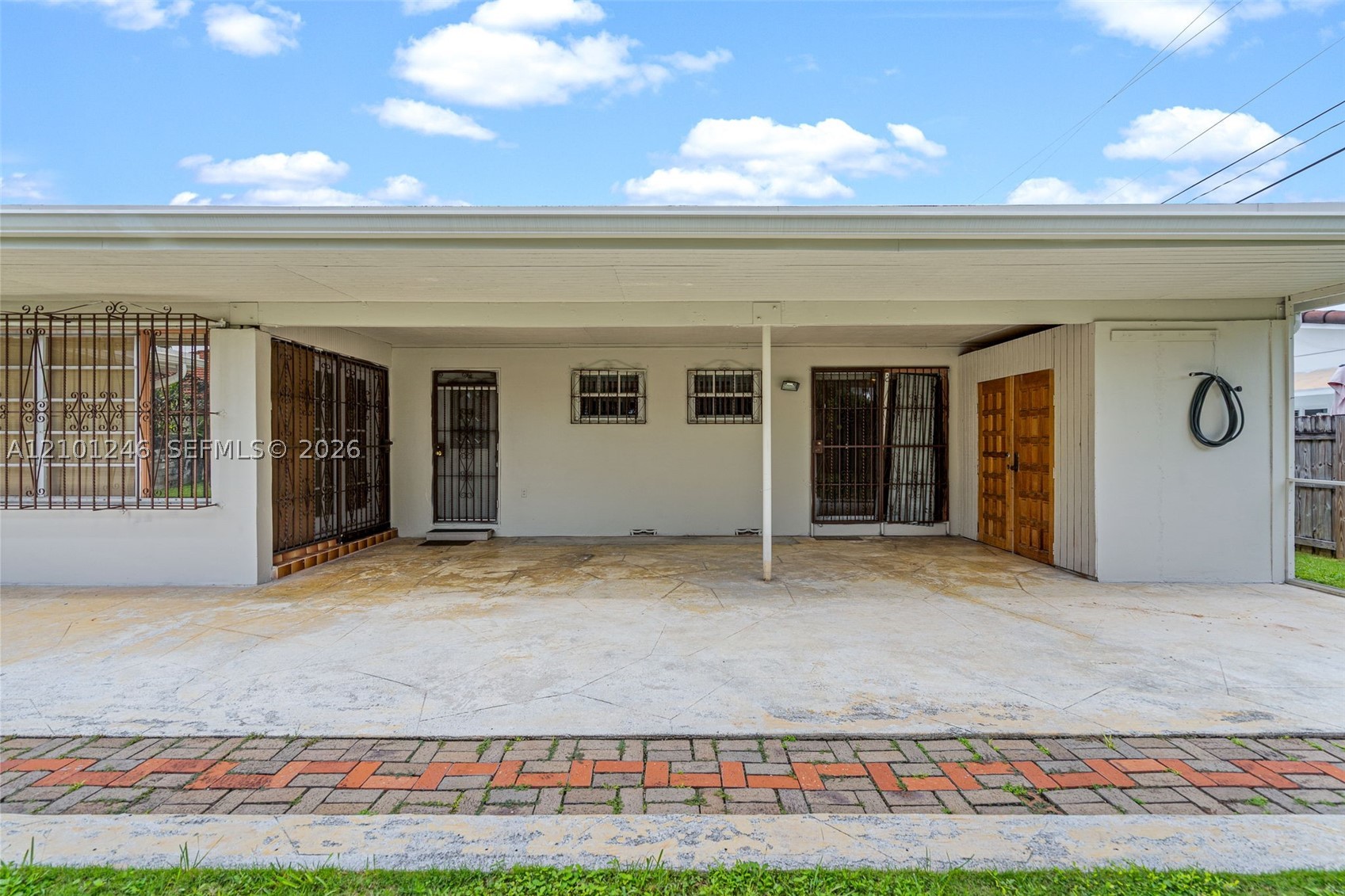 8810 SW 54th Ter, Miami FL 33165