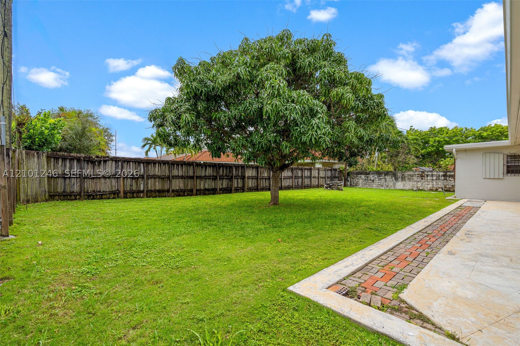 8810 SW 54th Ter, Miami FL 33165