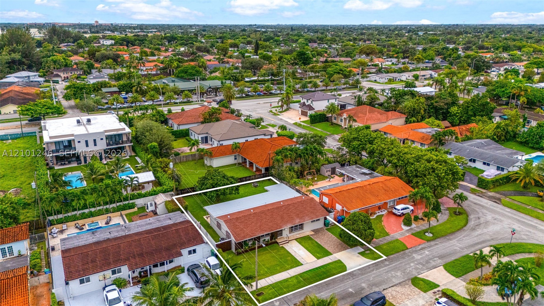 8810 SW 54th Ter, Miami FL 33165