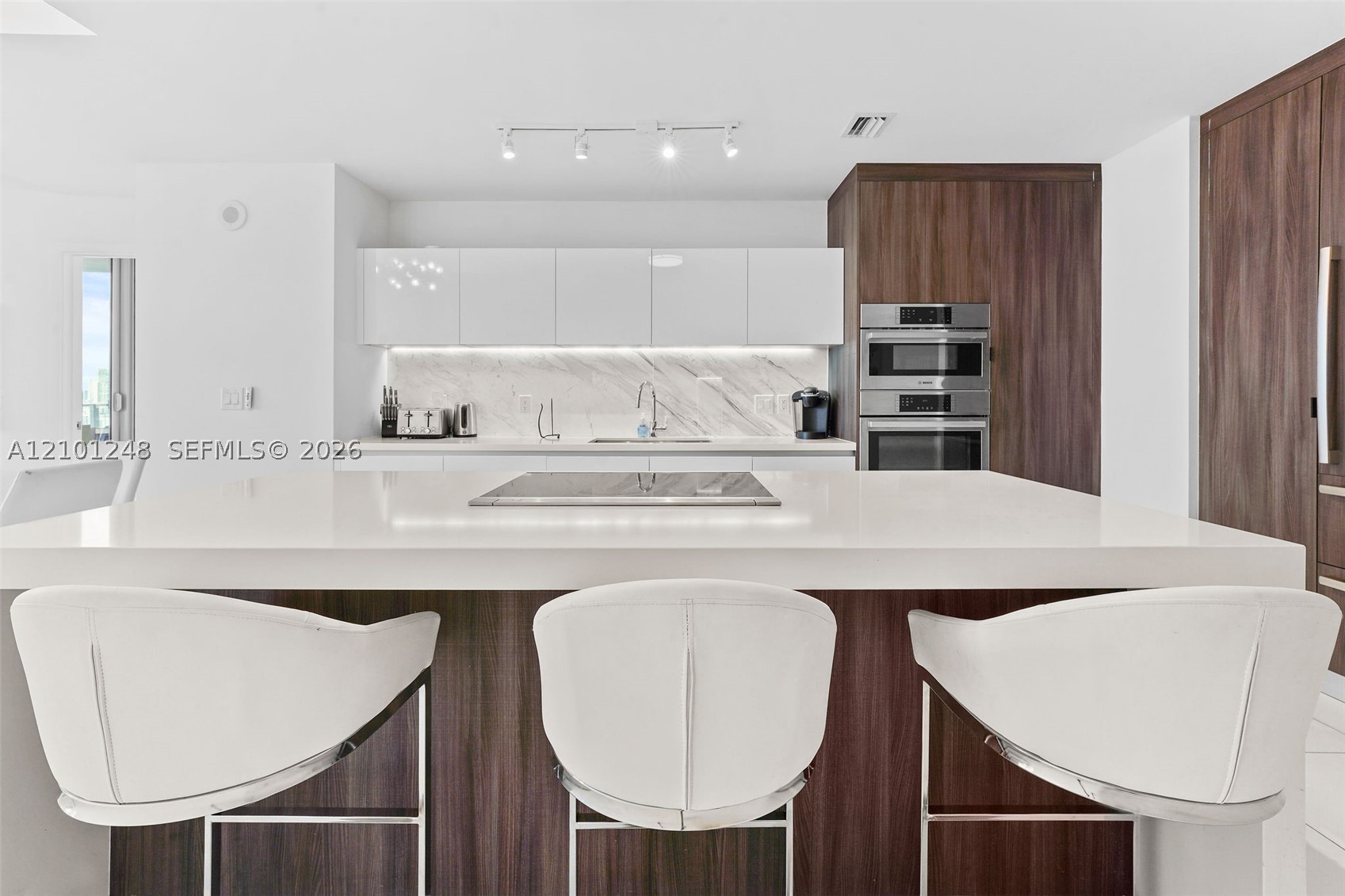 851 NE 1st Ave #2601, Miami FL 33132
