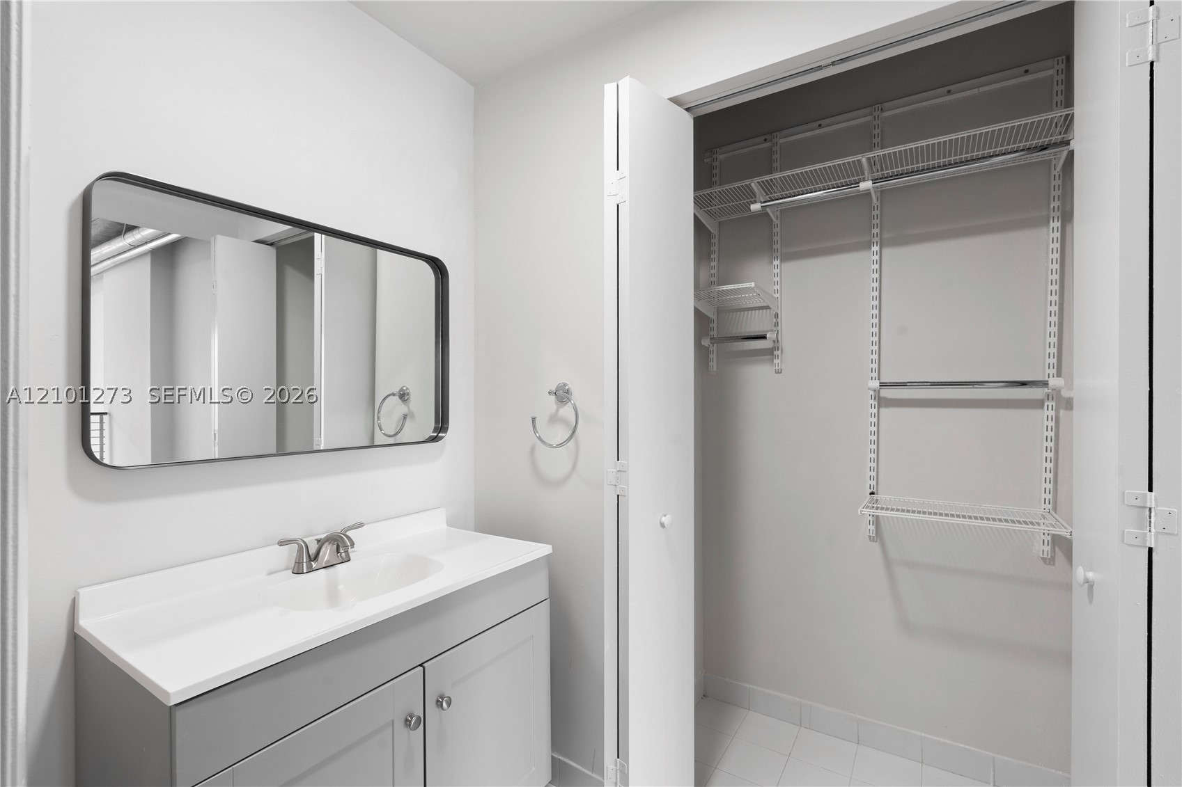 690 SW 1st Ct #1514, Miami FL 33130