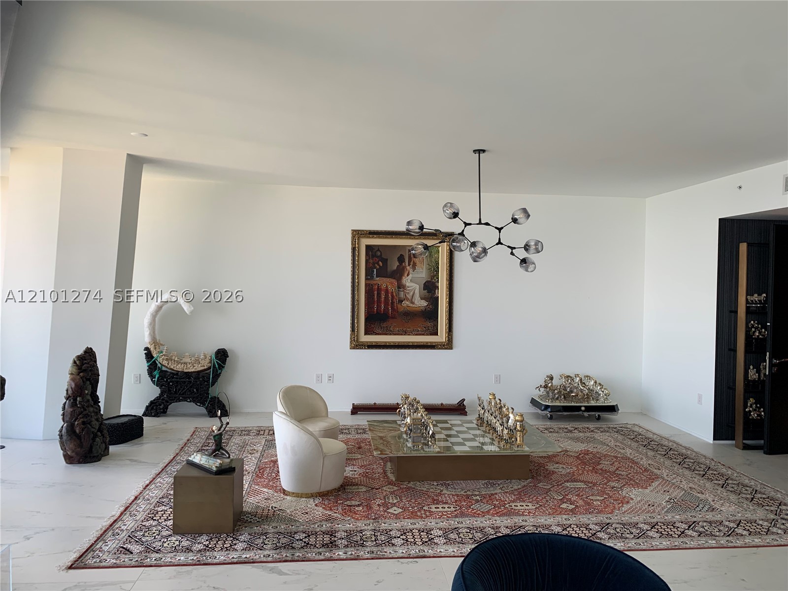 1000 Biscayne Blvd #4402, Miami FL 33132
