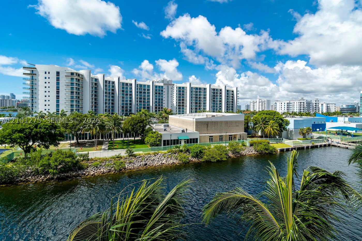 3330 NE 190 ST #516, Aventura FL 33180