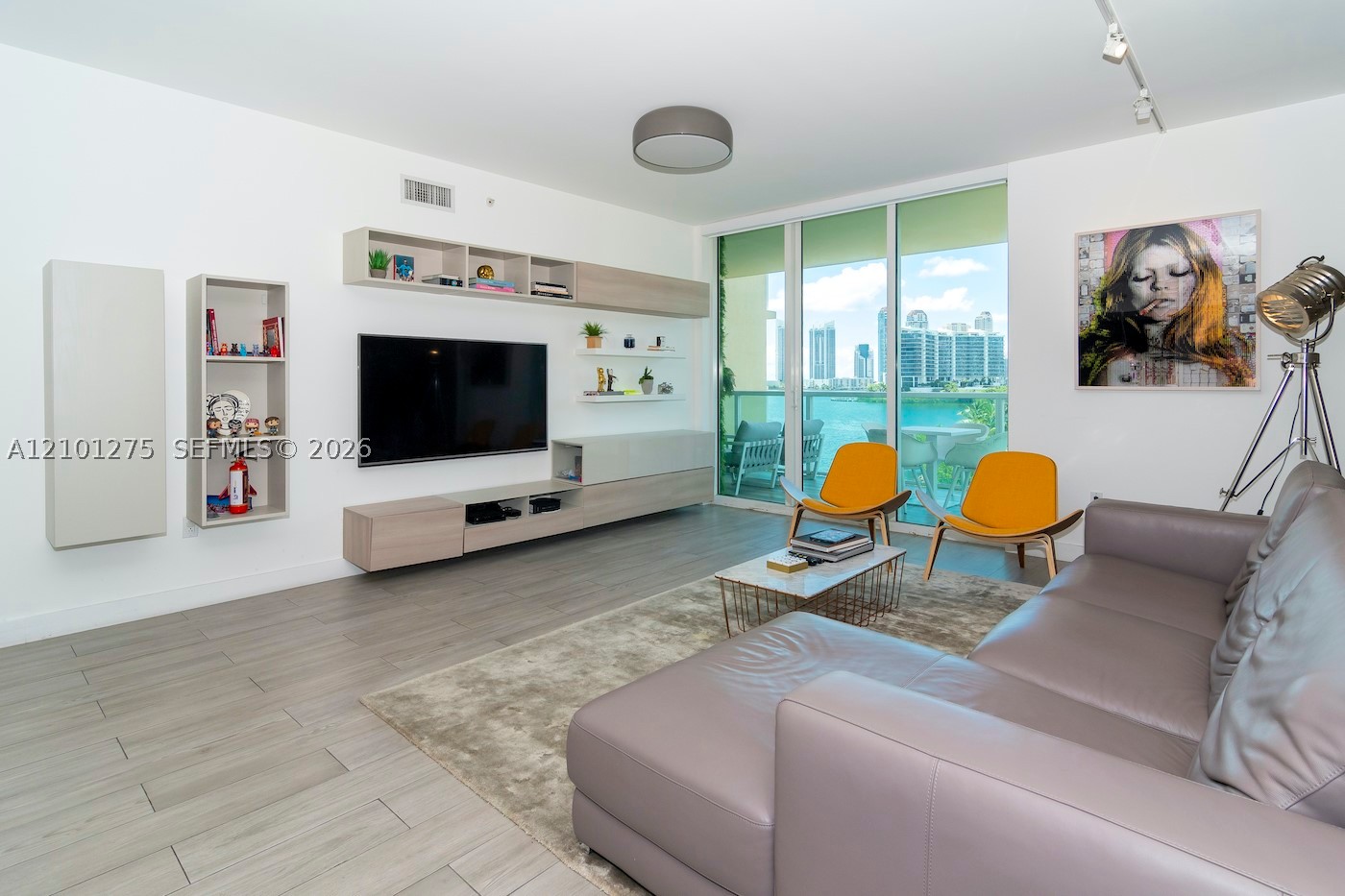 3330 NE 190 ST #516, Aventura FL 33180