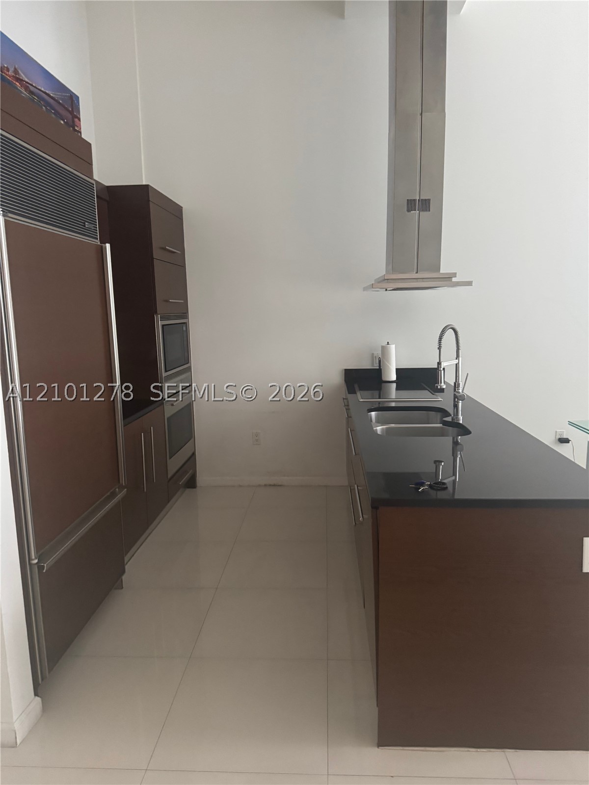 485 Brickell Ave #2806, Miami FL 33131