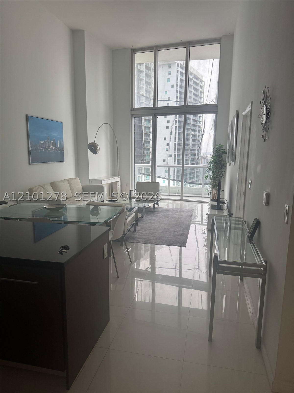 485 Brickell Ave #2806, Miami FL 33131