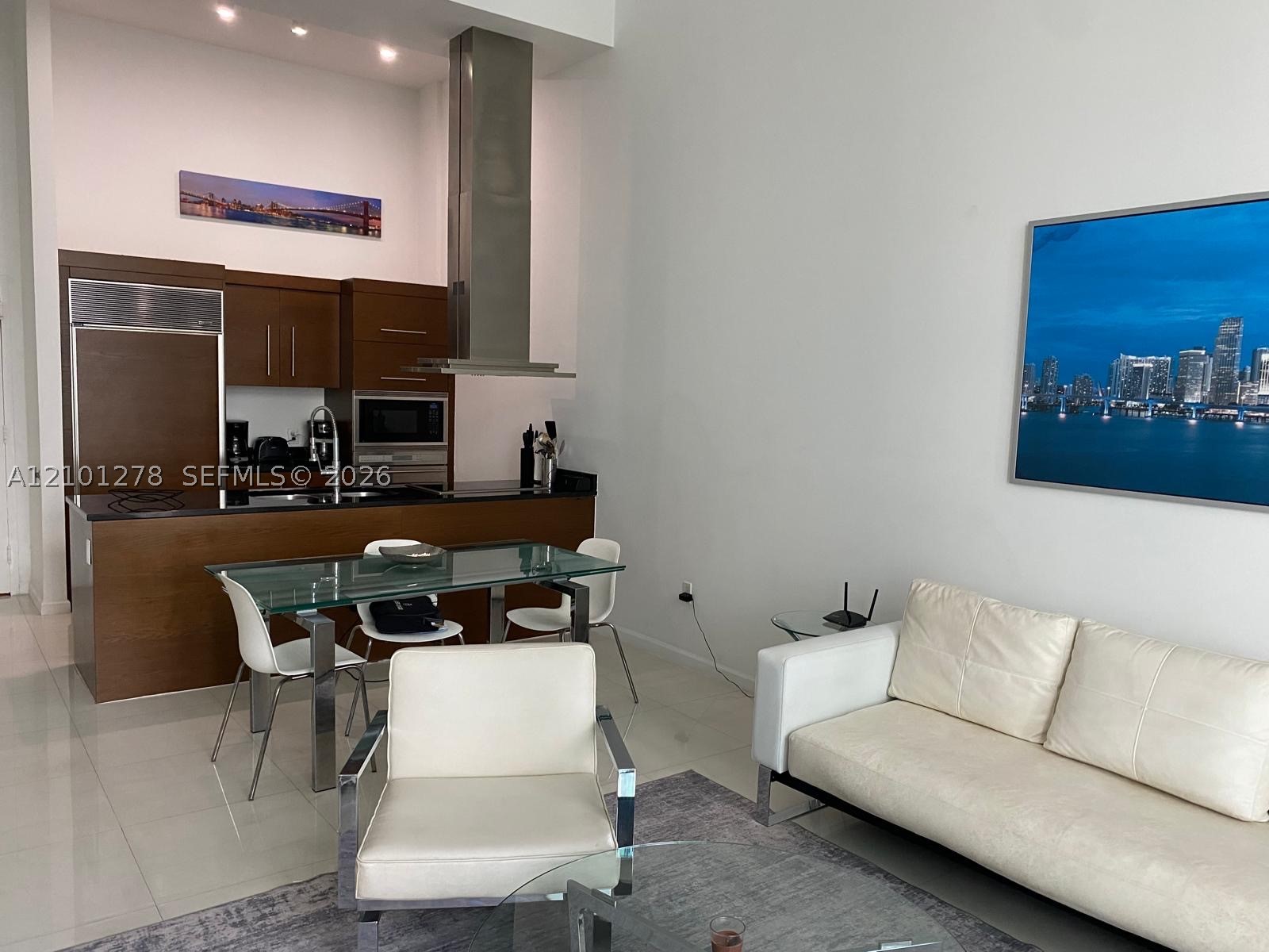 485 Brickell Ave #2806, Miami FL 33131