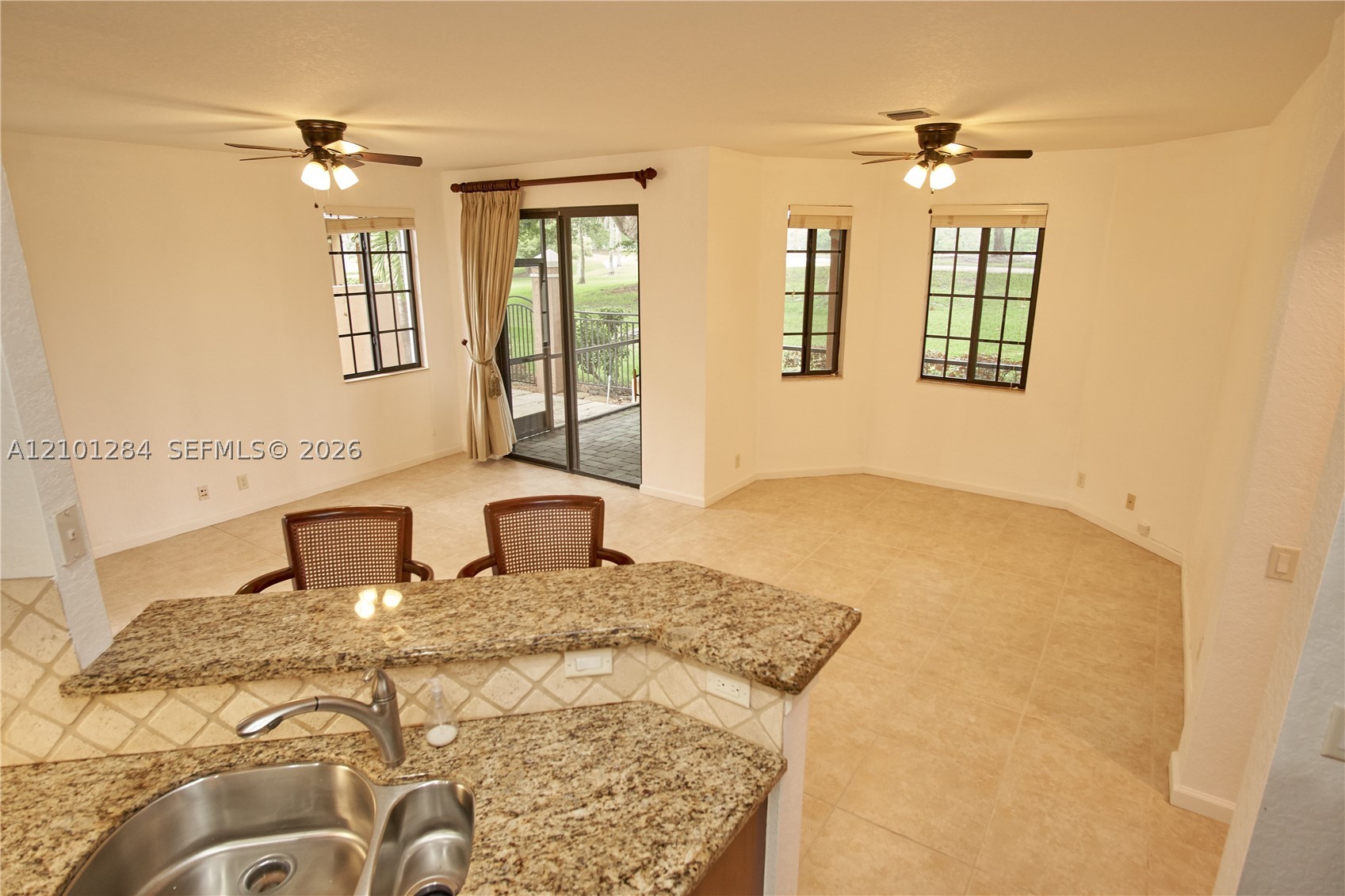 2707 Center Ct Dr #1-15, Weston FL 33332