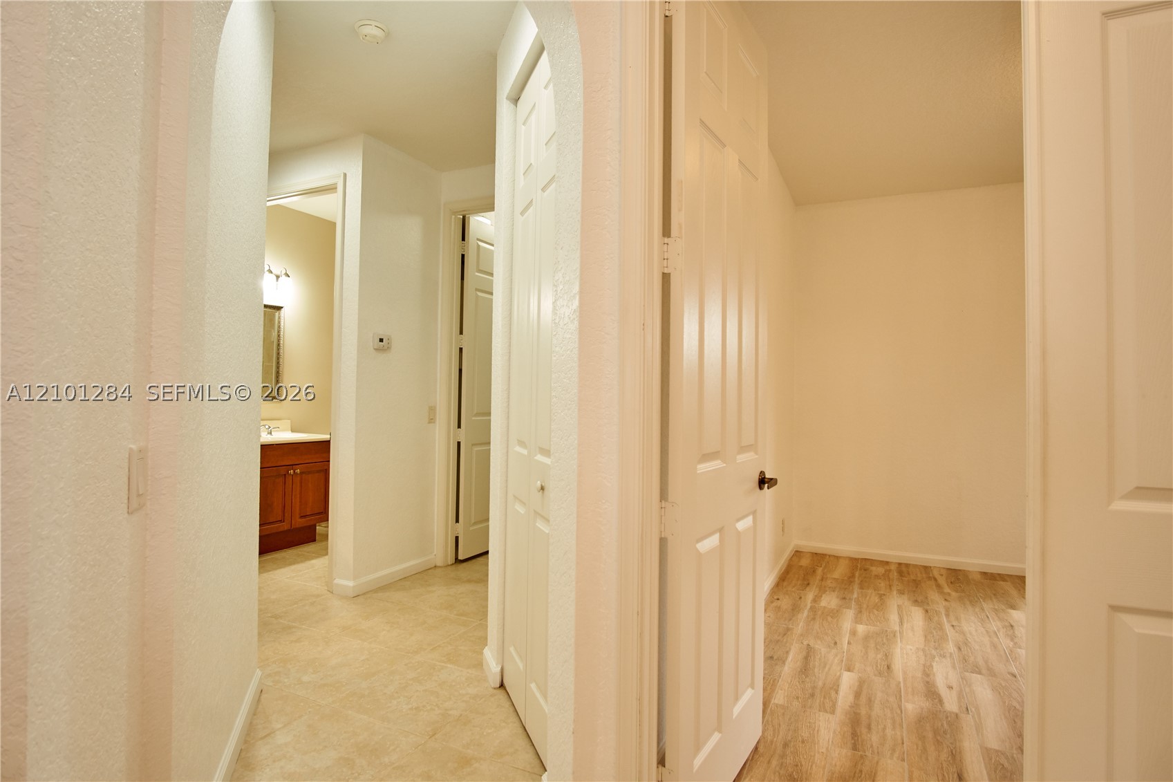 2707 Center Ct Dr #1-15, Weston FL 33332