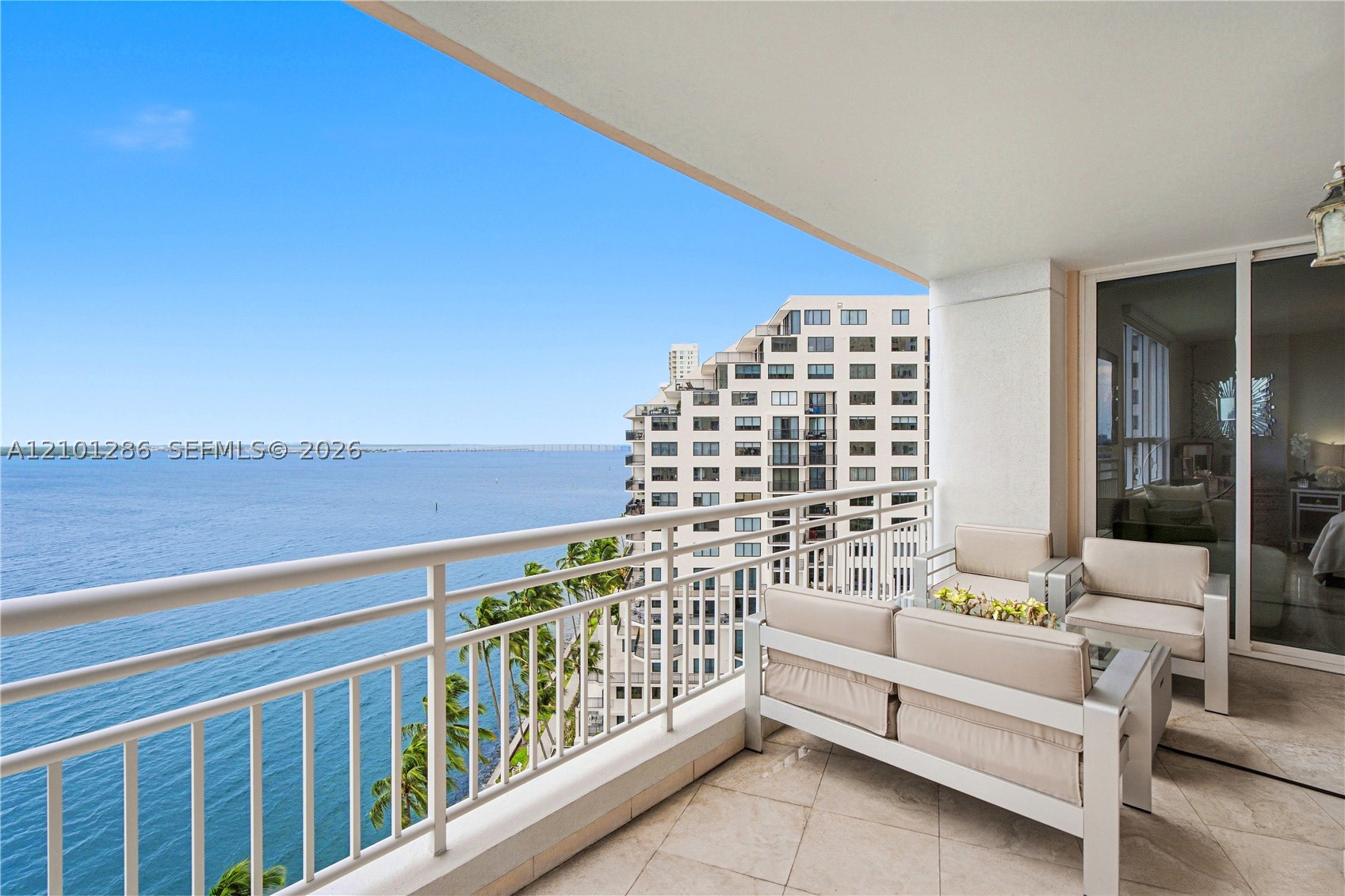 808 Brickell Key Dr #1106, Miami FL 33131