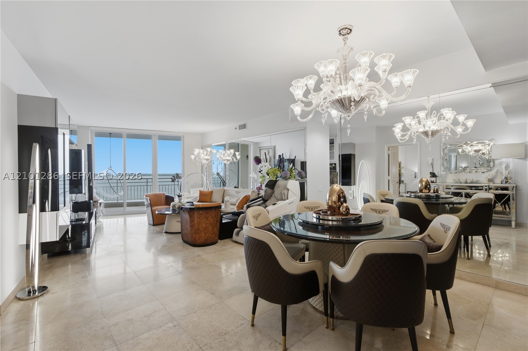 808 Brickell Key Dr #1106, Miami FL 33131