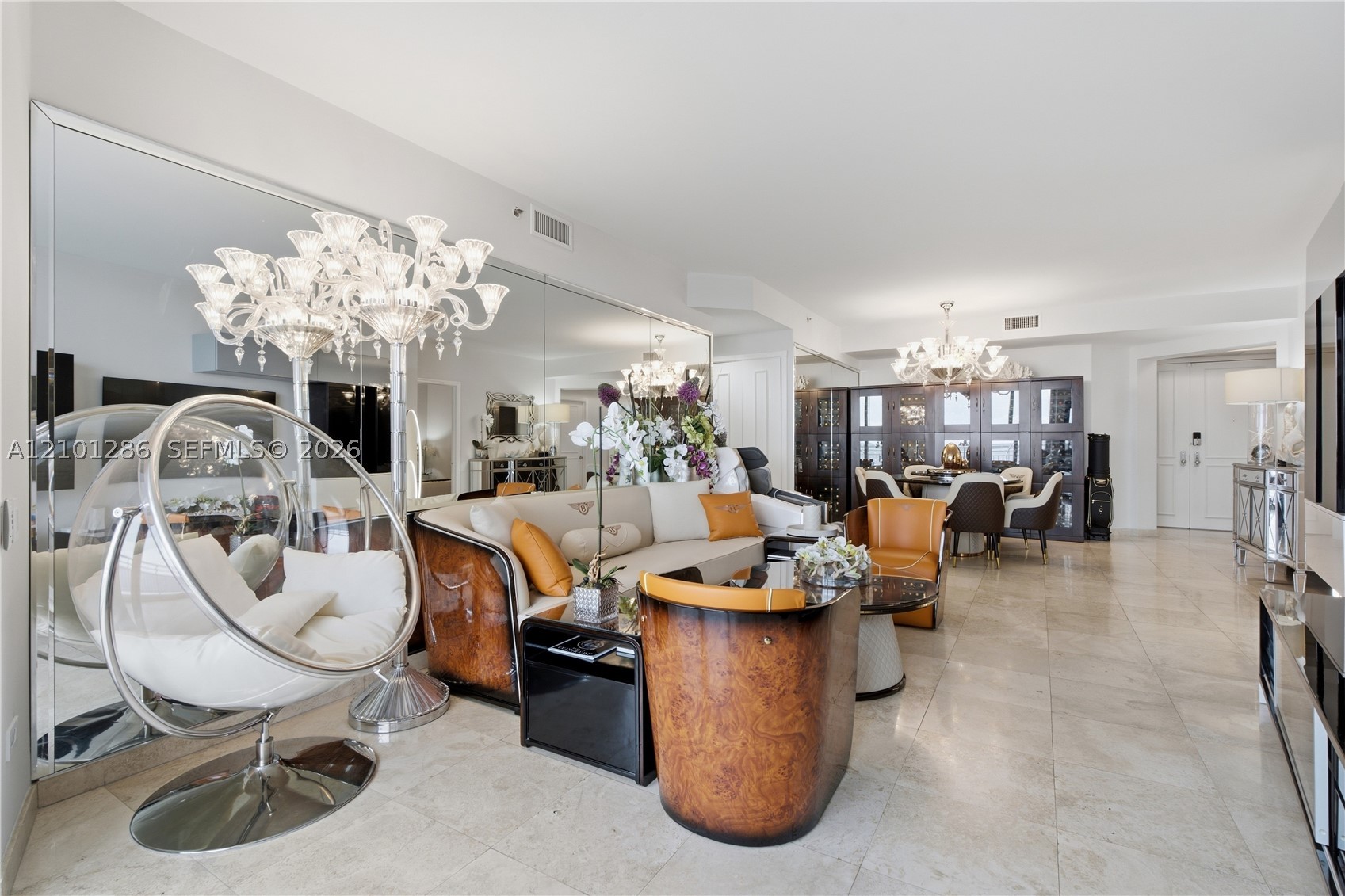 808 Brickell Key Dr #1106, Miami FL 33131