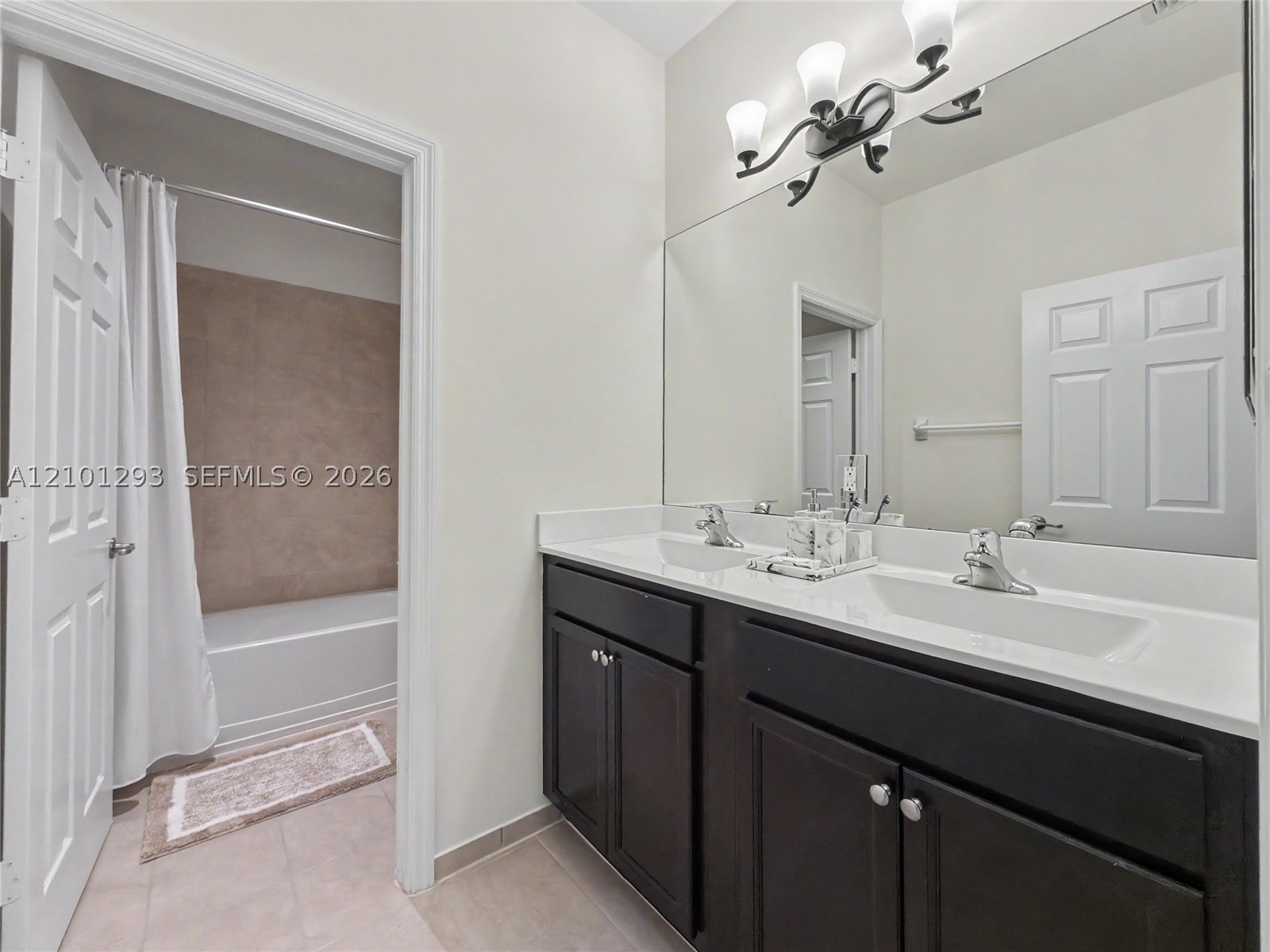 589 SE 35th Ter, Homestead FL 33033