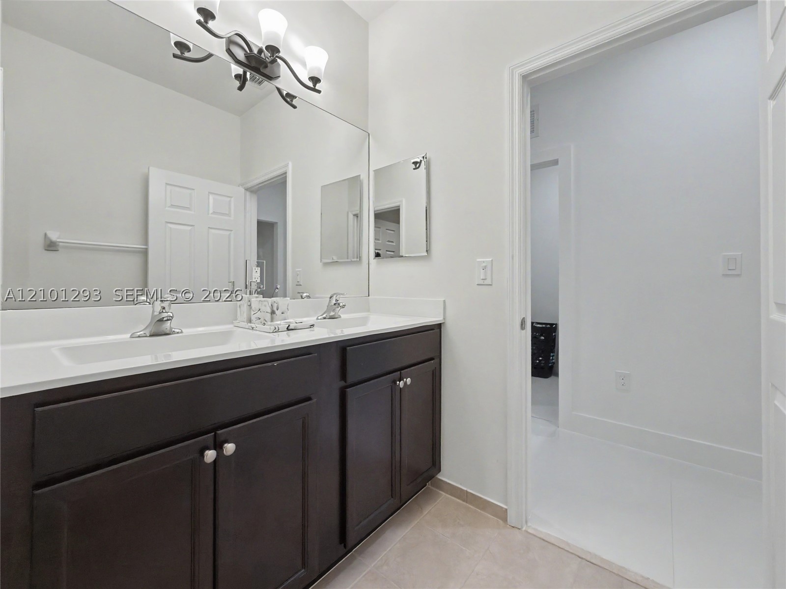 589 SE 35th Ter, Homestead FL 33033