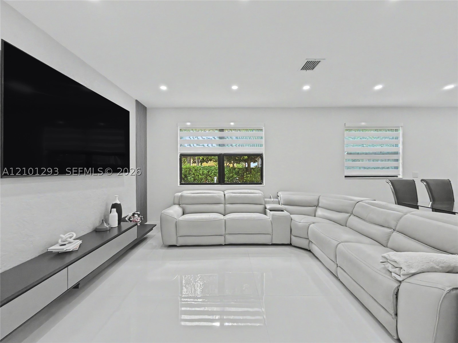 589 SE 35th Ter, Homestead FL 33033