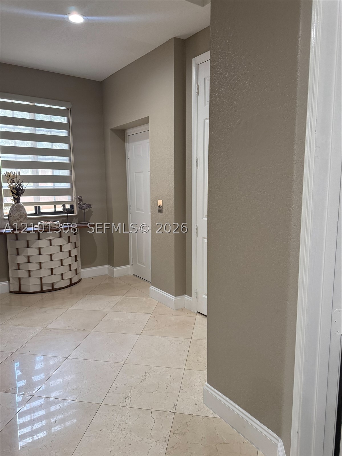 2835 Kinsington Cir #15-3, Weston FL 33332