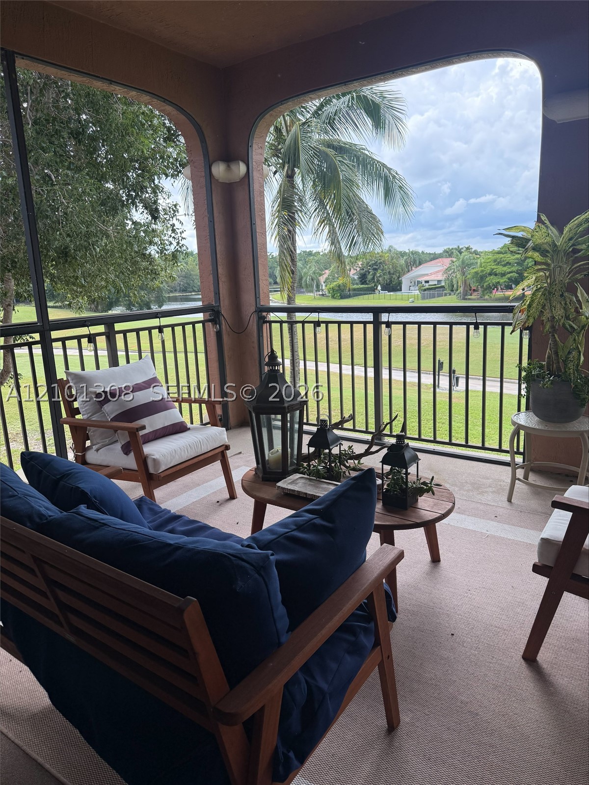 2835 Kinsington Cir #15-3, Weston FL 33332