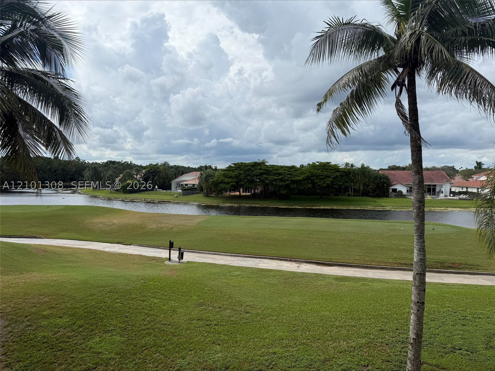 2835 Kinsington Cir #15-3, Weston FL 33332