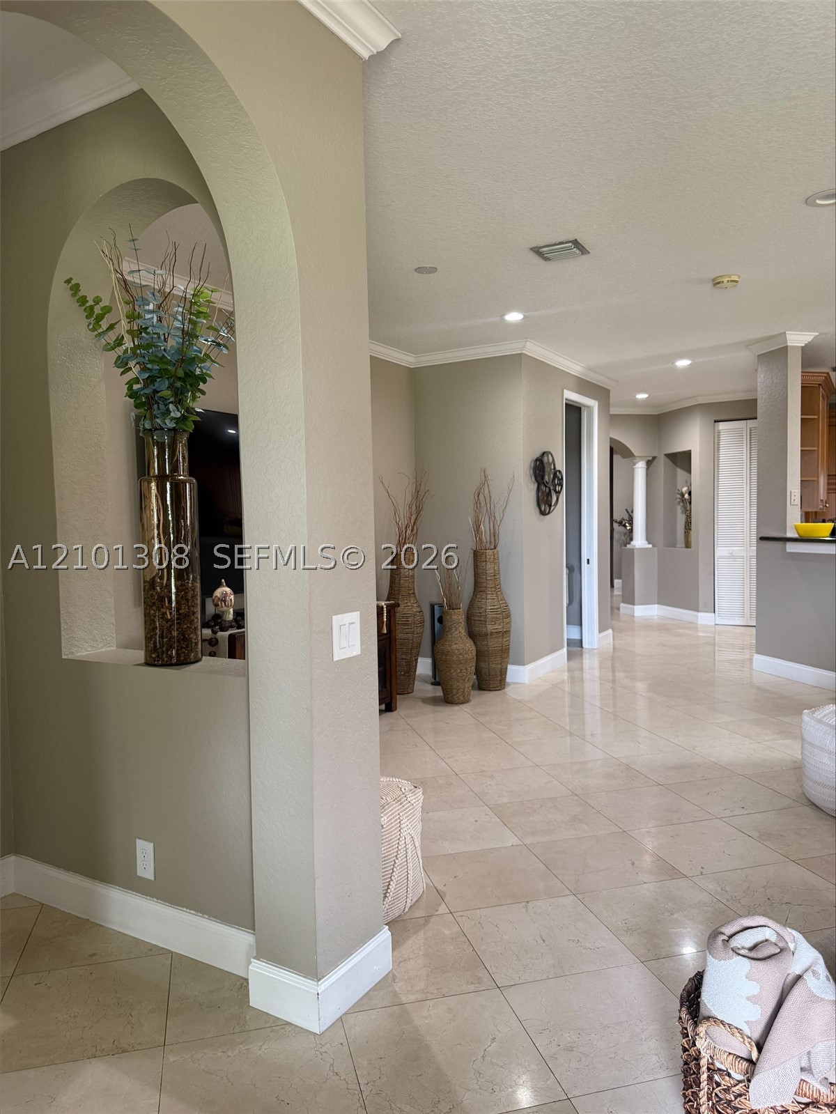 2835 Kinsington Cir #15-3, Weston FL 33332