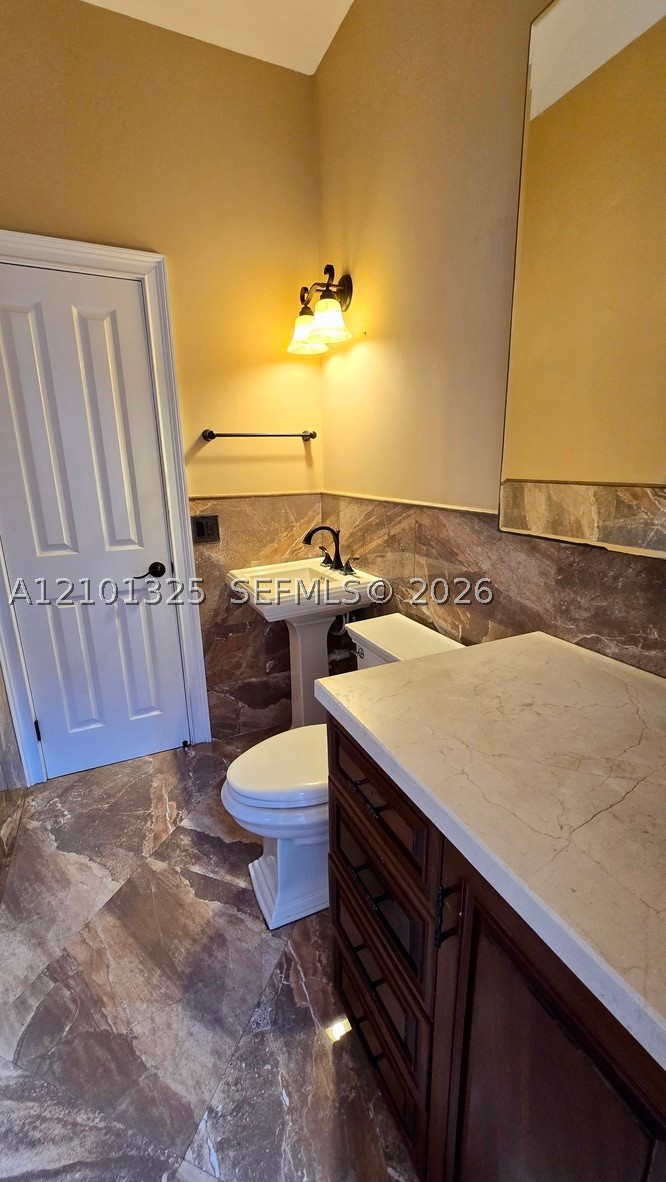 741 Tyler St, Hollywood FL 33019