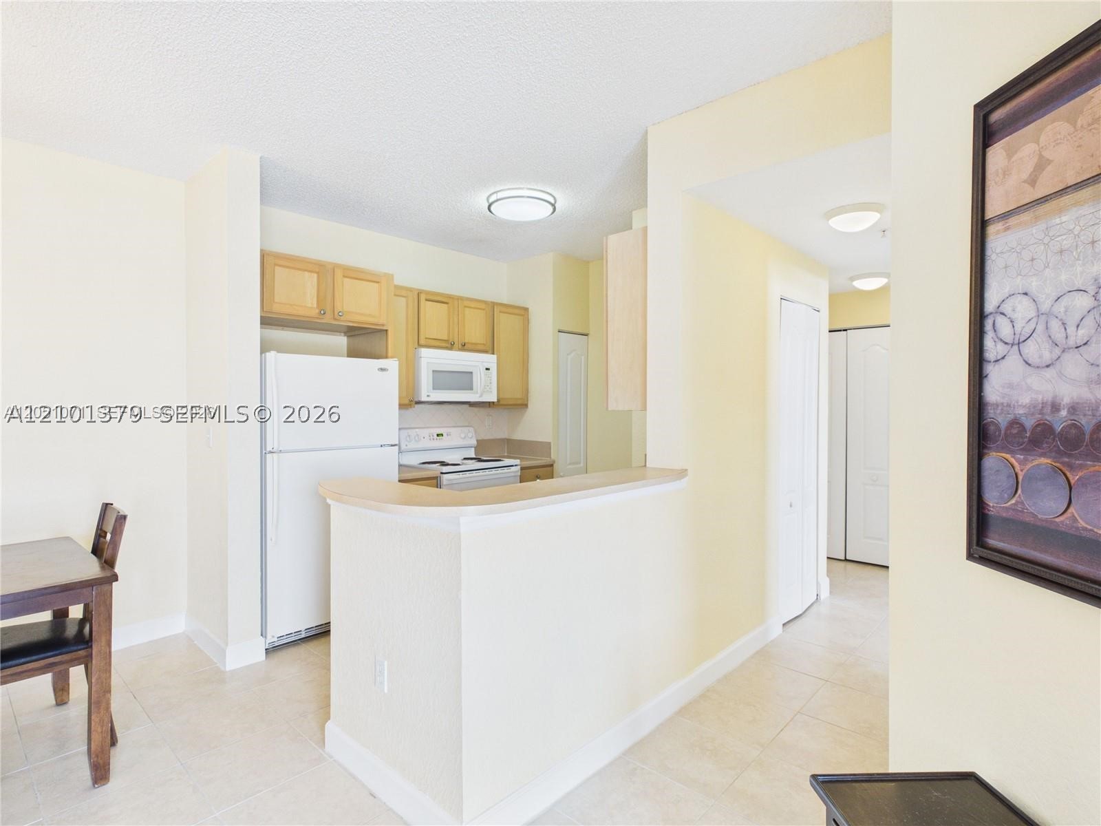 6001 SW 70th St #502, South Miami FL 33143