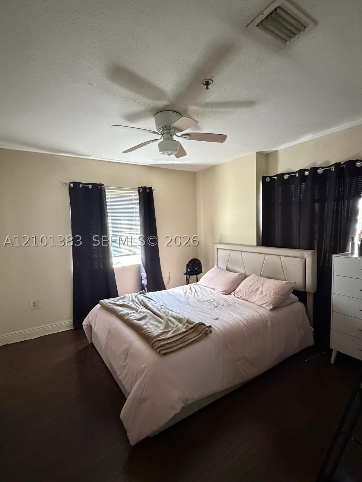 2210 NW 34th St #204, Miami FL 33142