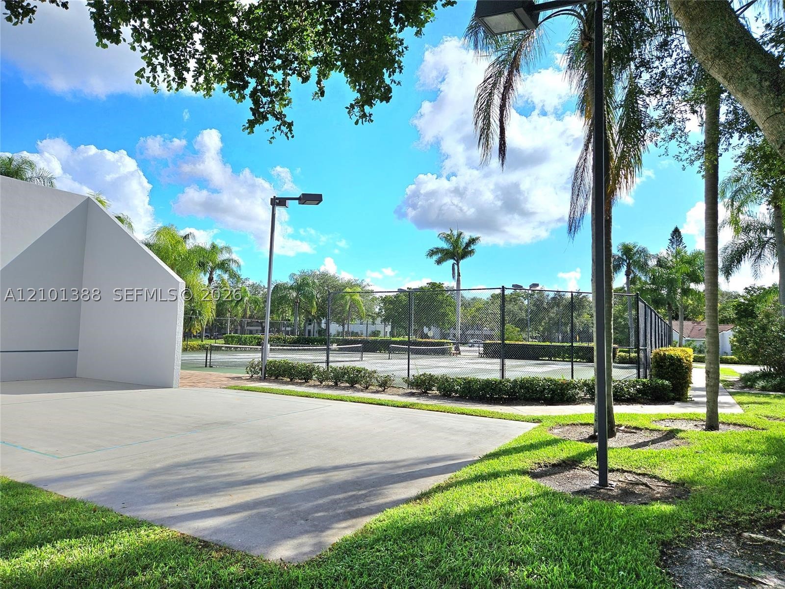 841 Lyons Rd #24205, Coconut Creek FL 33063