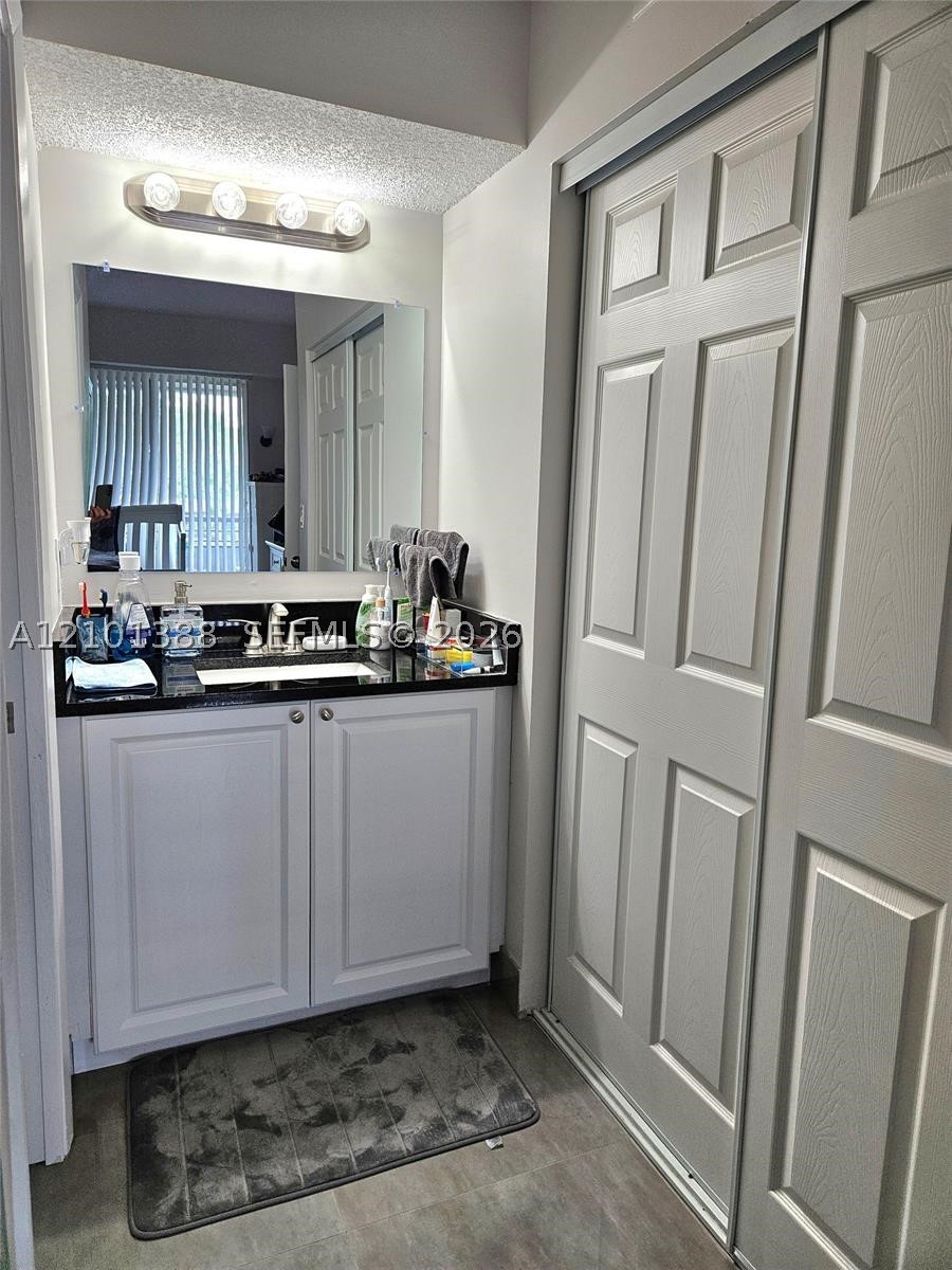 841 Lyons Rd #24205, Coconut Creek FL 33063