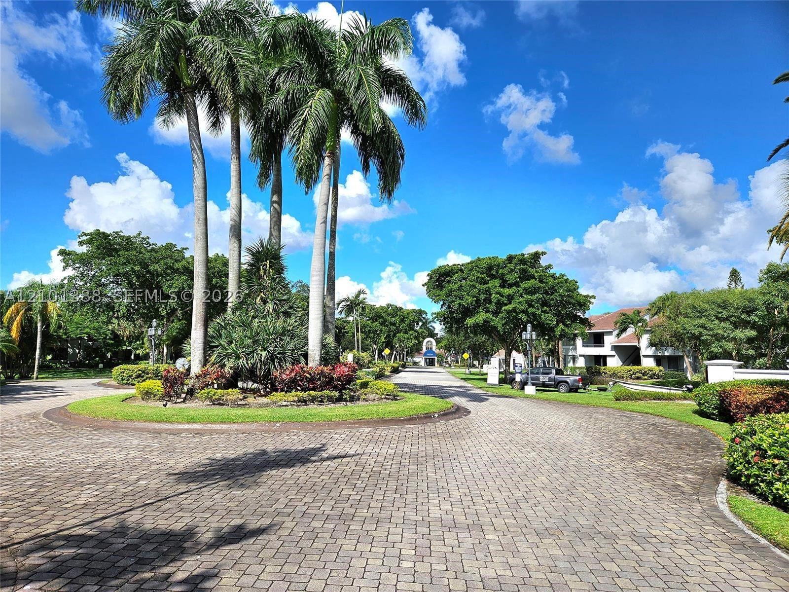 841 Lyons Rd #24205, Coconut Creek FL 33063