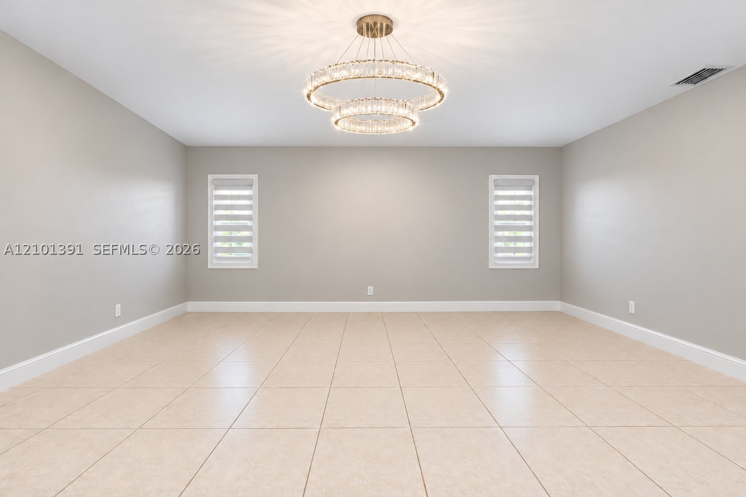 10010 NW 135th St, Hialeah Gardens FL 33018