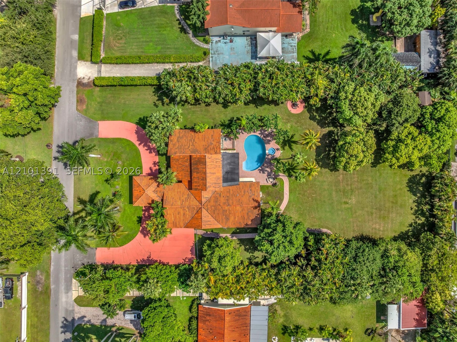 10010 NW 135th St, Hialeah Gardens FL 33018