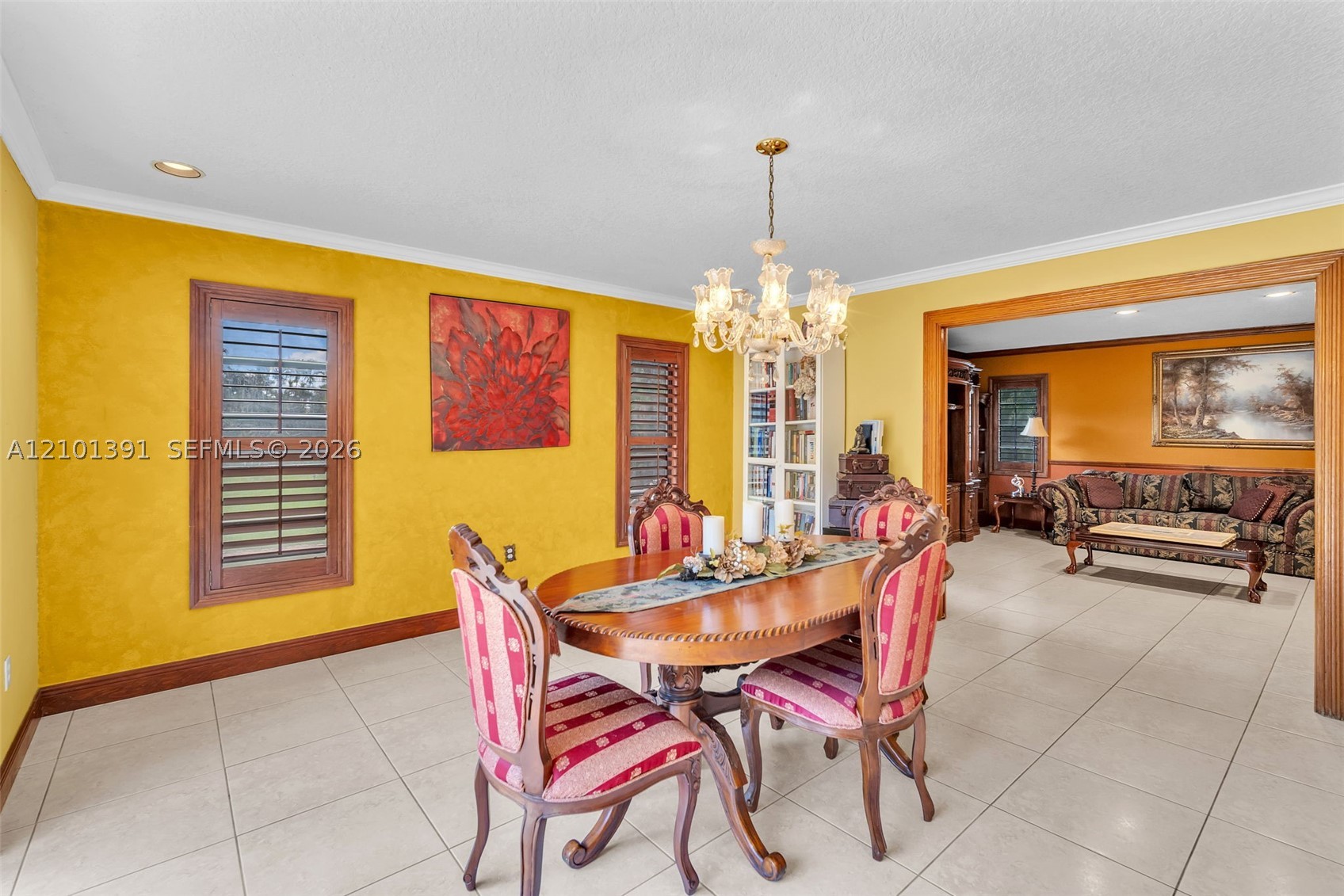 10010 NW 135th St, Hialeah Gardens FL 33018