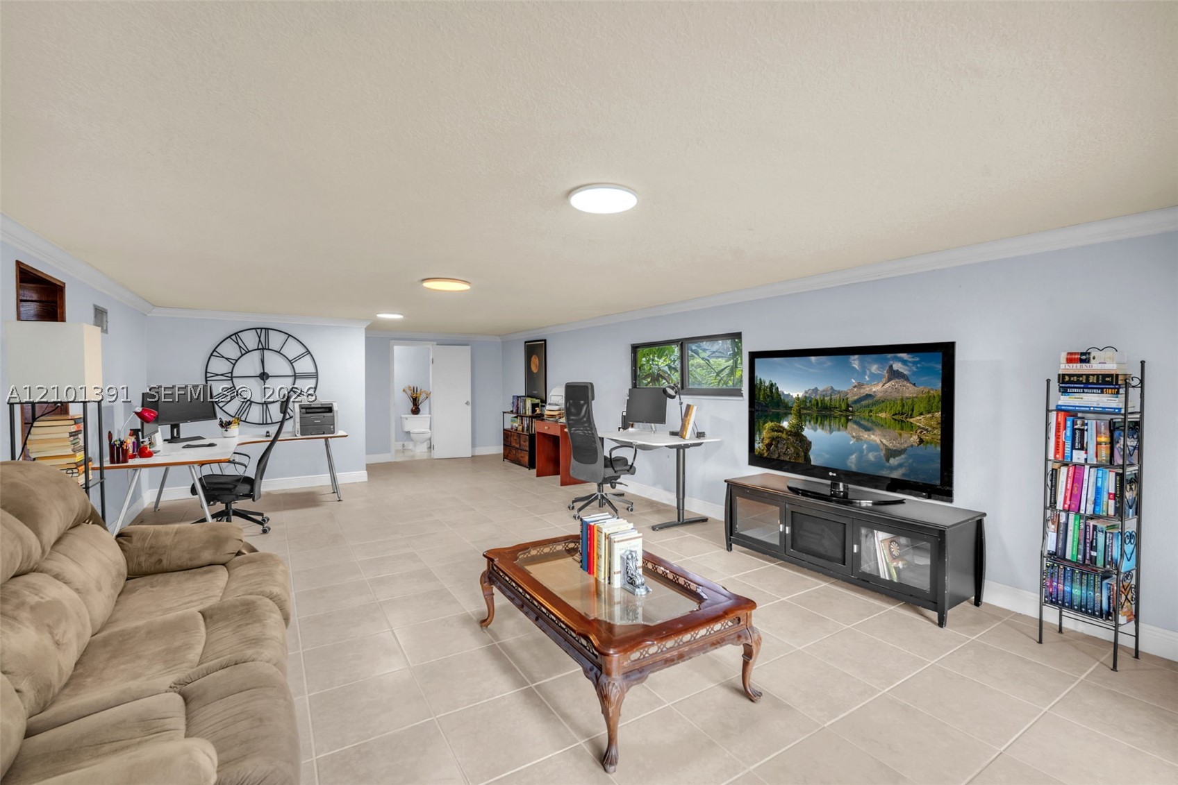 10010 NW 135th St, Hialeah Gardens FL 33018