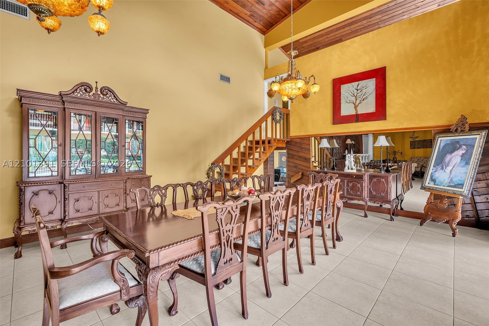 10010 NW 135th St, Hialeah Gardens FL 33018