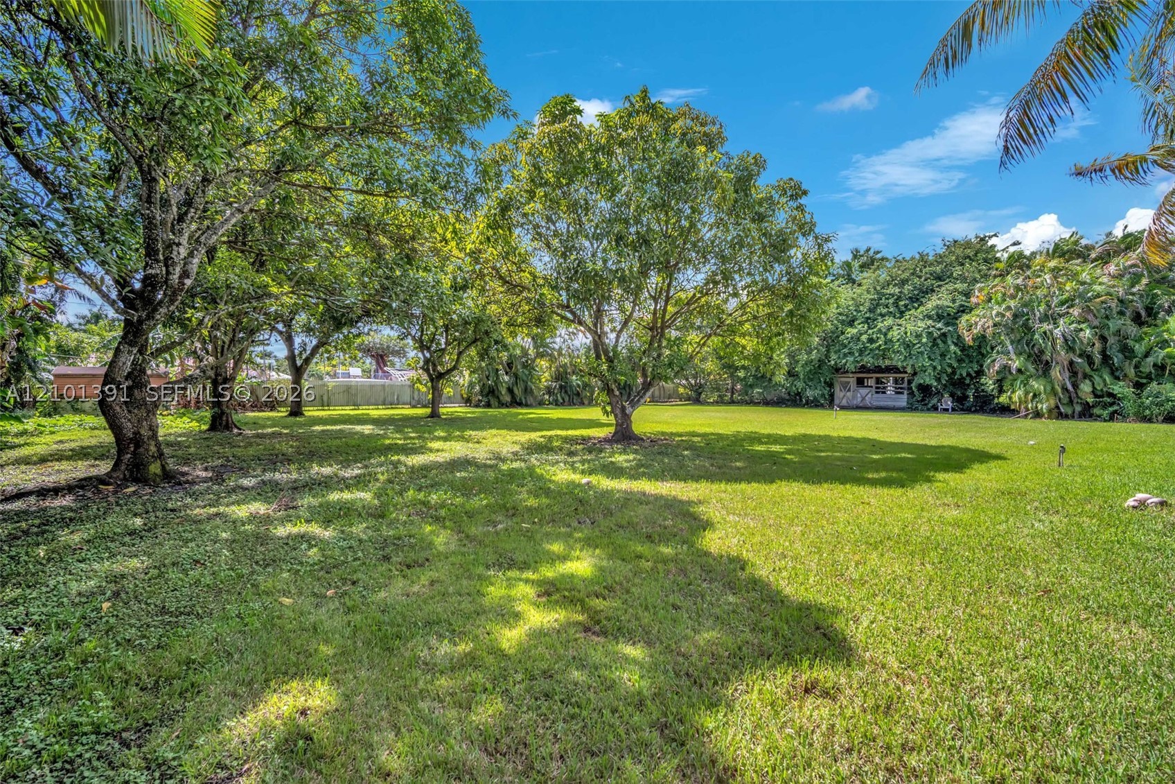 10010 NW 135th St, Hialeah Gardens FL 33018