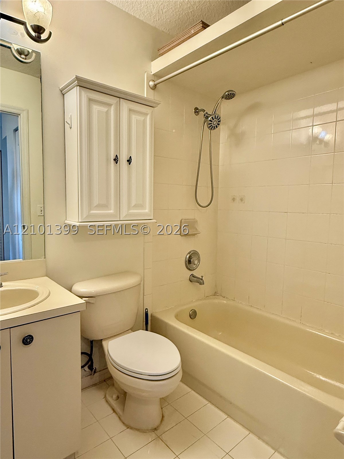 15800 SW 92nd Ave #12B, Palmetto Bay FL 33157