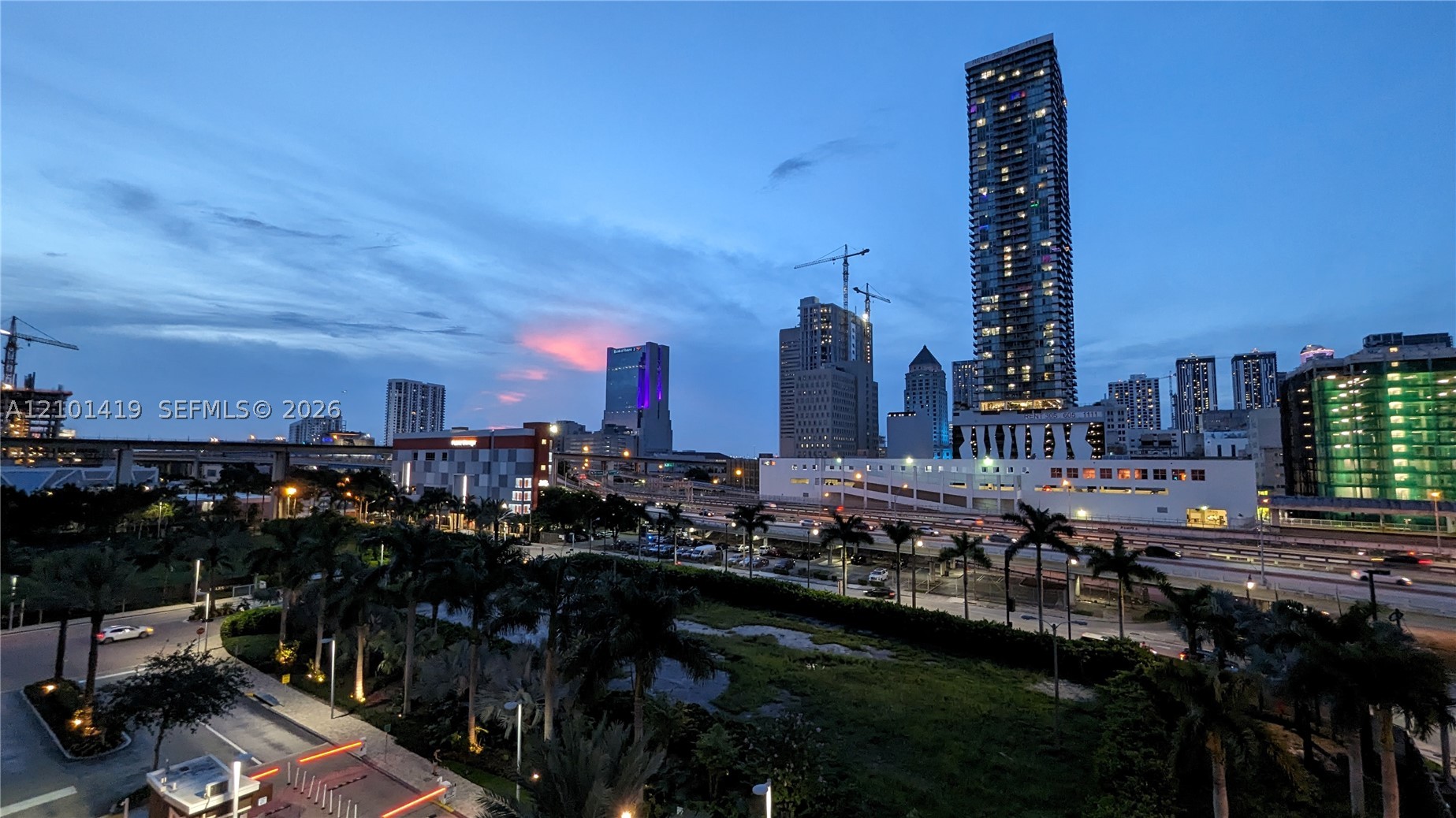 350 S Miami Ave #701, Miami FL 33130
