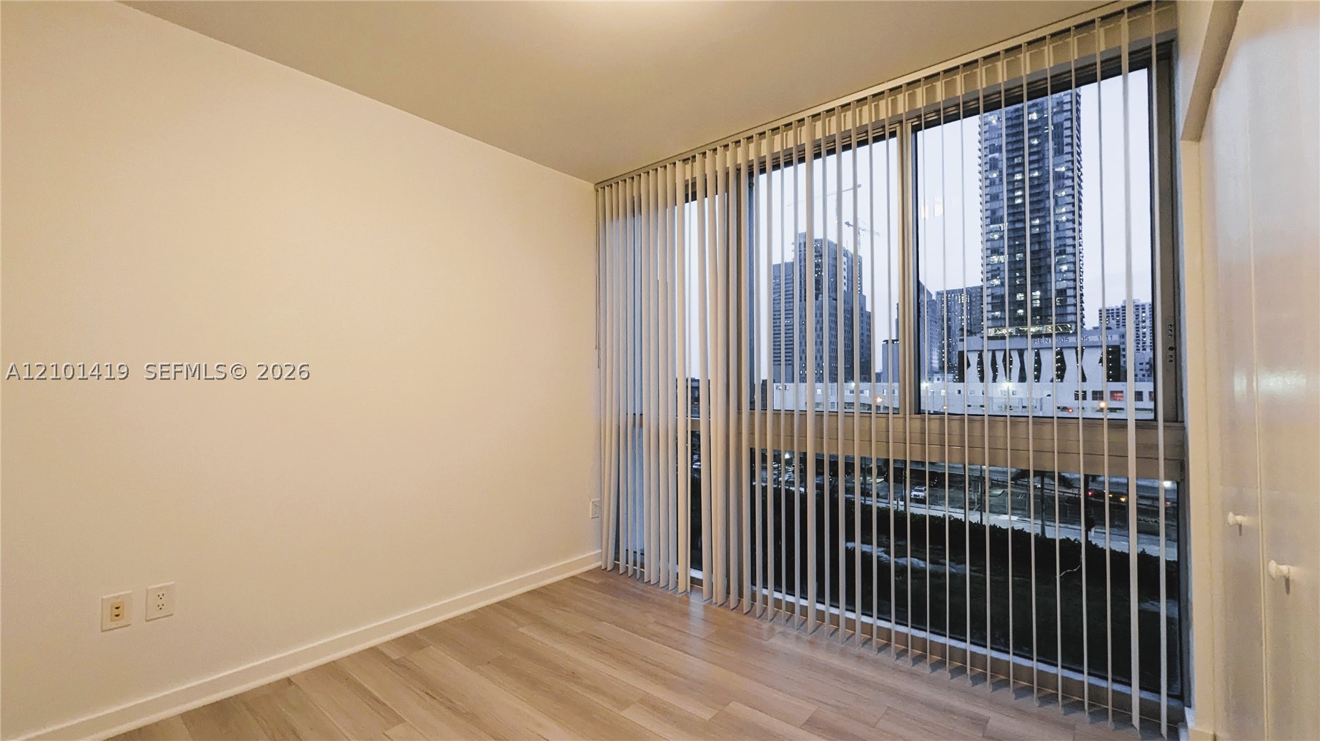 350 S Miami Ave #701, Miami FL 33130