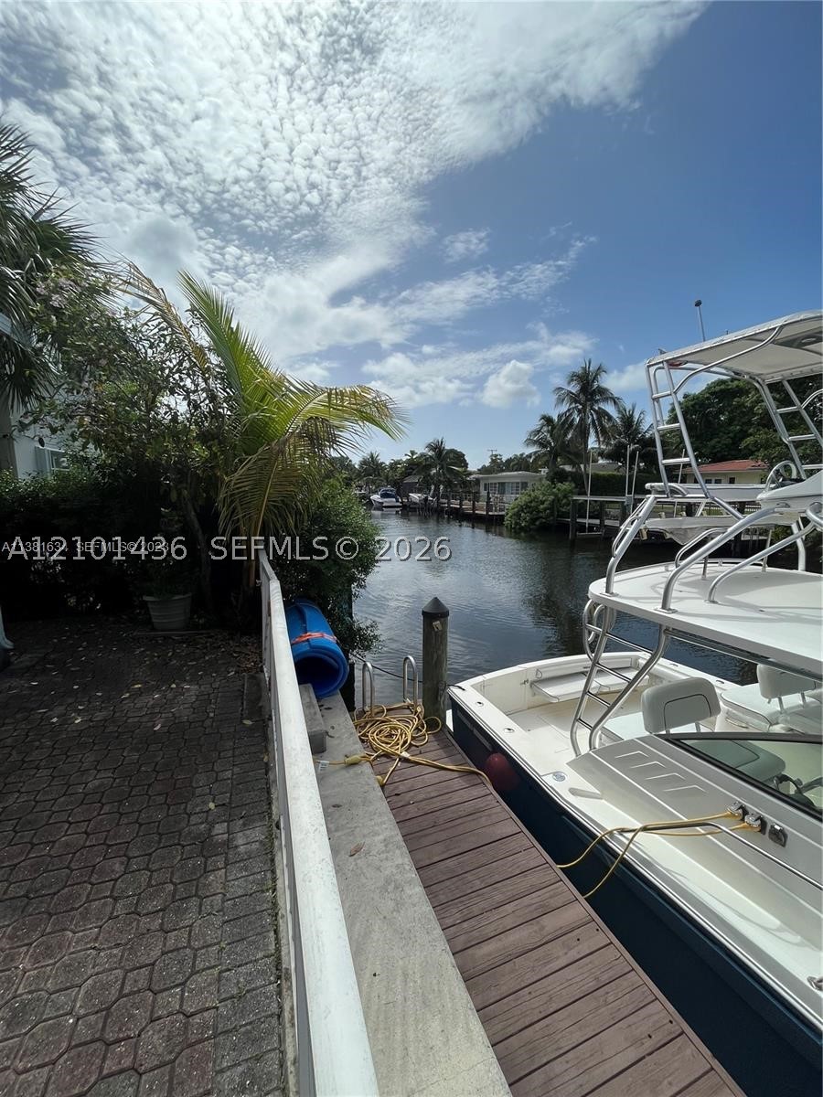 1314 NE 105th St #9, Miami Shores FL 33138