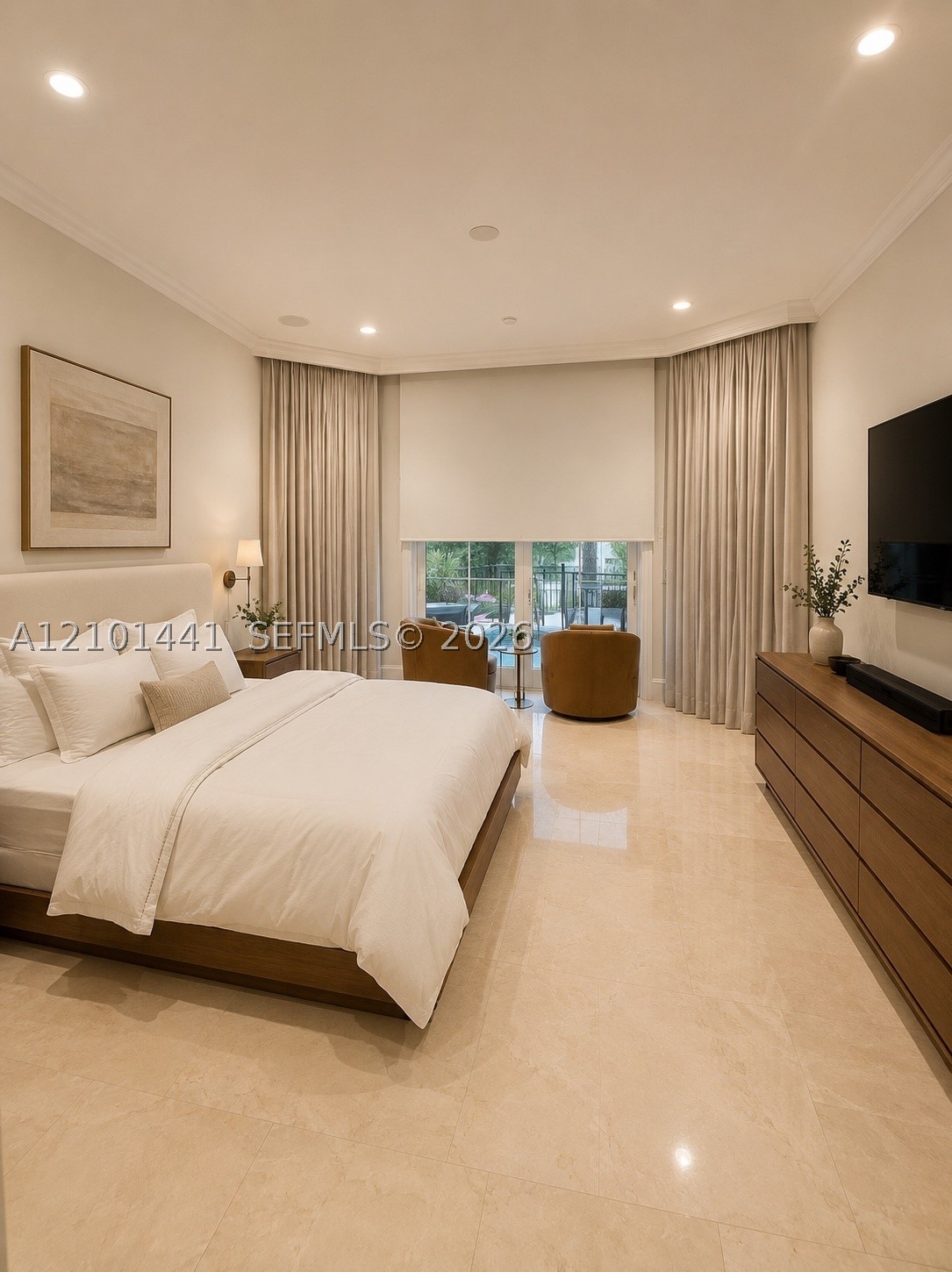 560 Coconut Palm Ter, Plantation FL 33324