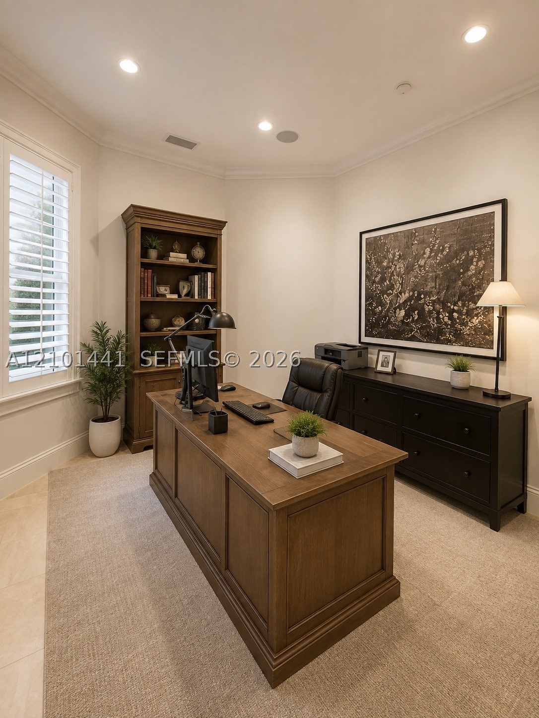 560 Coconut Palm Ter, Plantation FL 33324