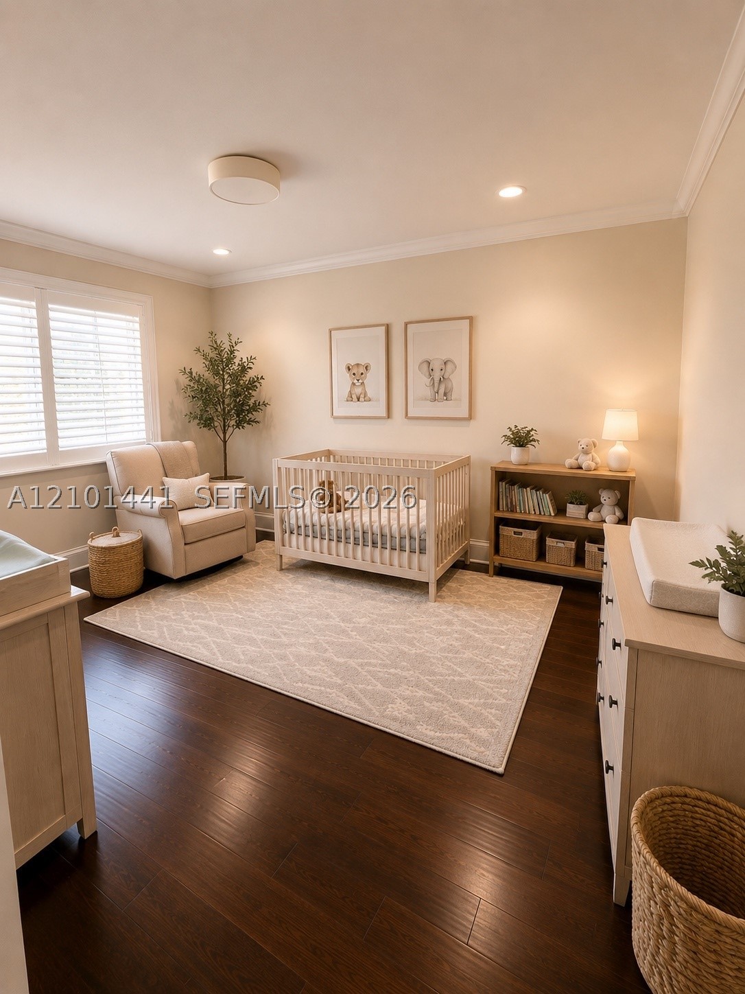 560 Coconut Palm Ter, Plantation FL 33324