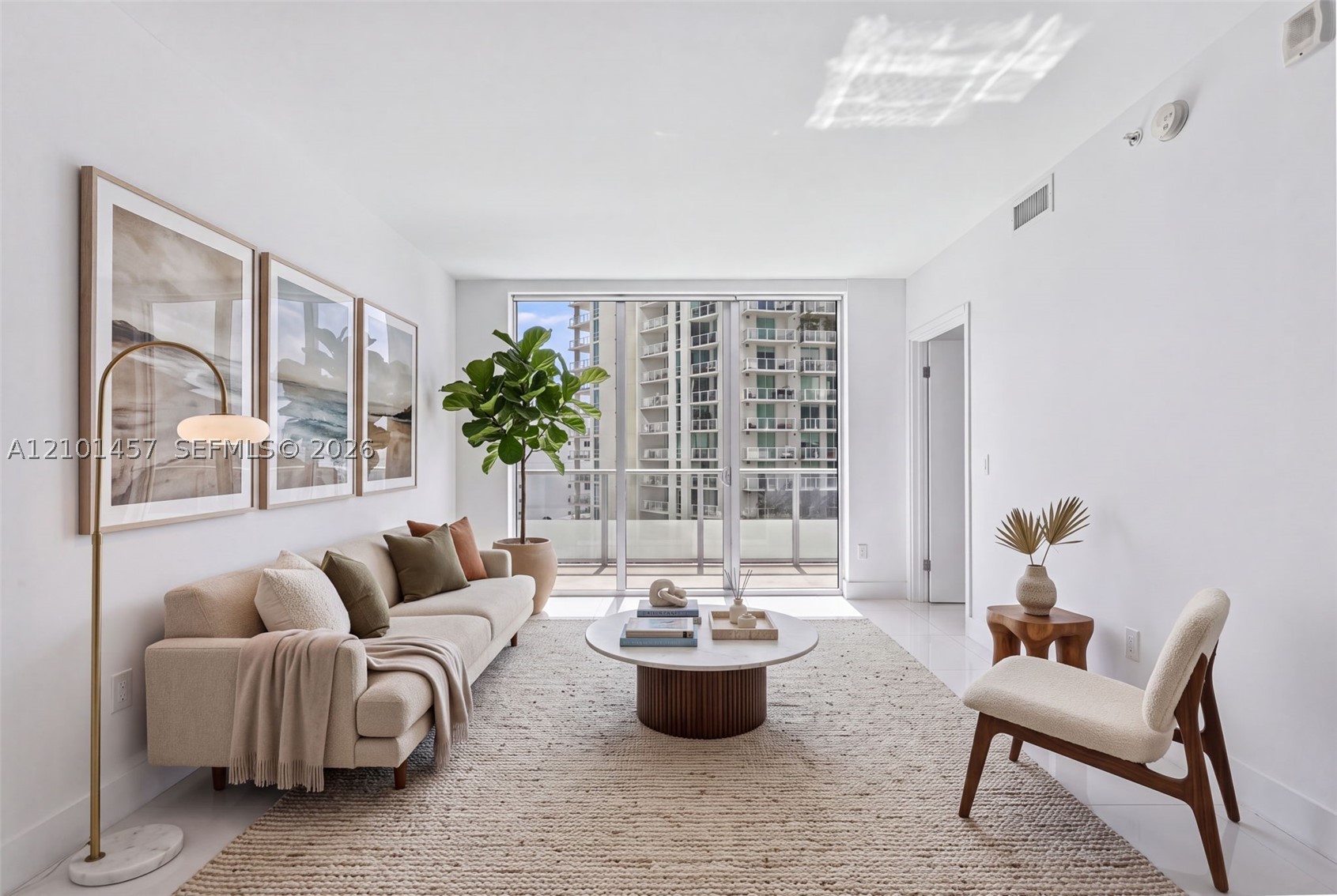 1300 Brickell Bay Dr #1203, Miami FL 33131