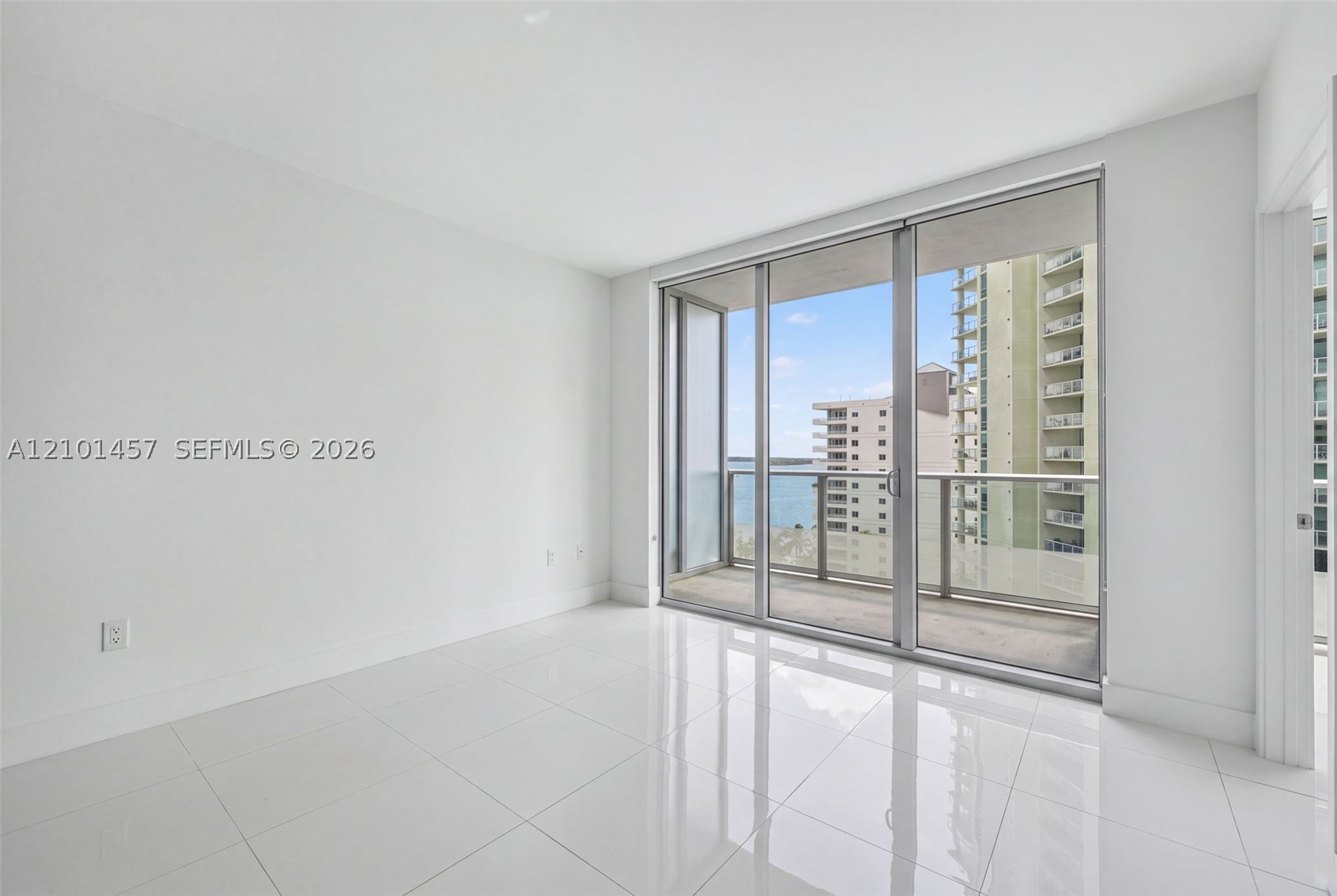 1300 Brickell Bay Dr #1203, Miami FL 33131