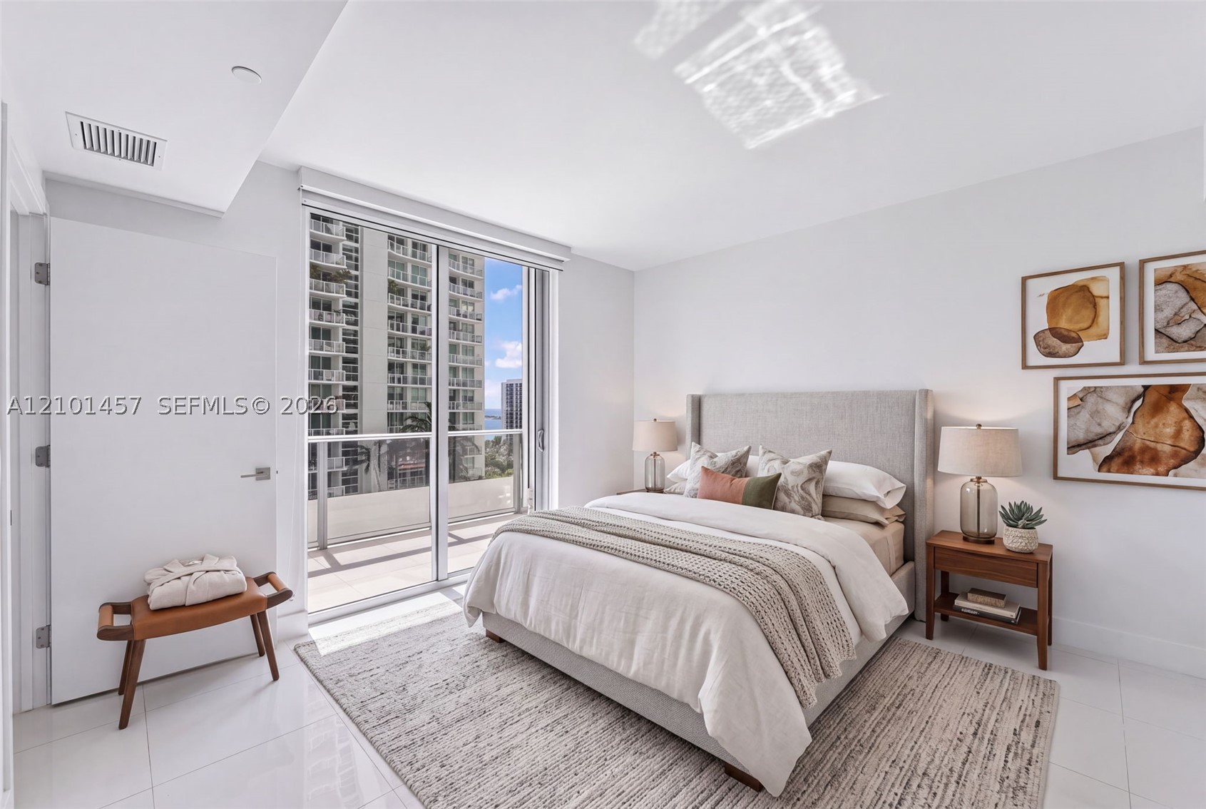 1300 Brickell Bay Dr #1203, Miami FL 33131