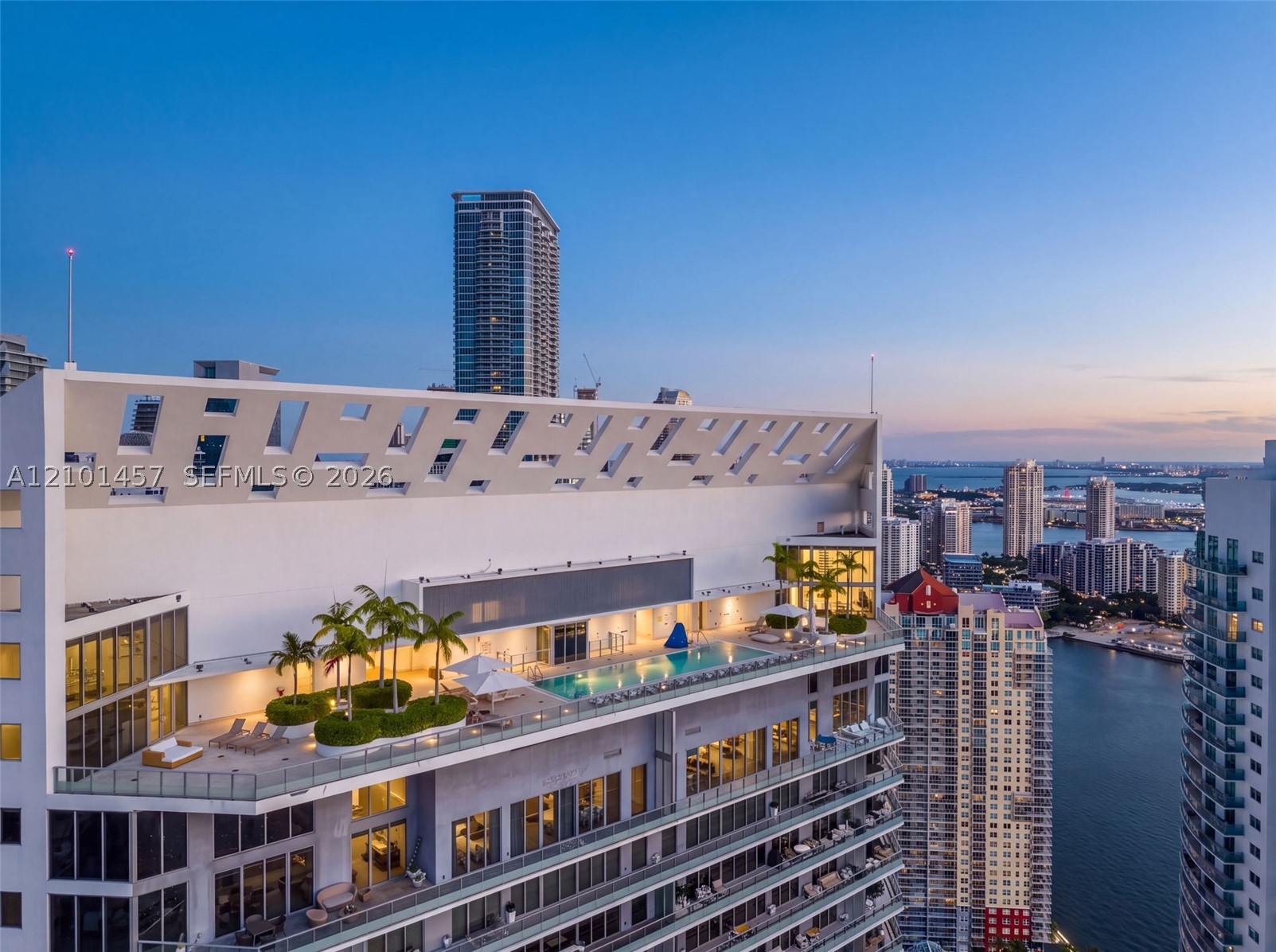 1300 Brickell Bay Dr #1203, Miami FL 33131