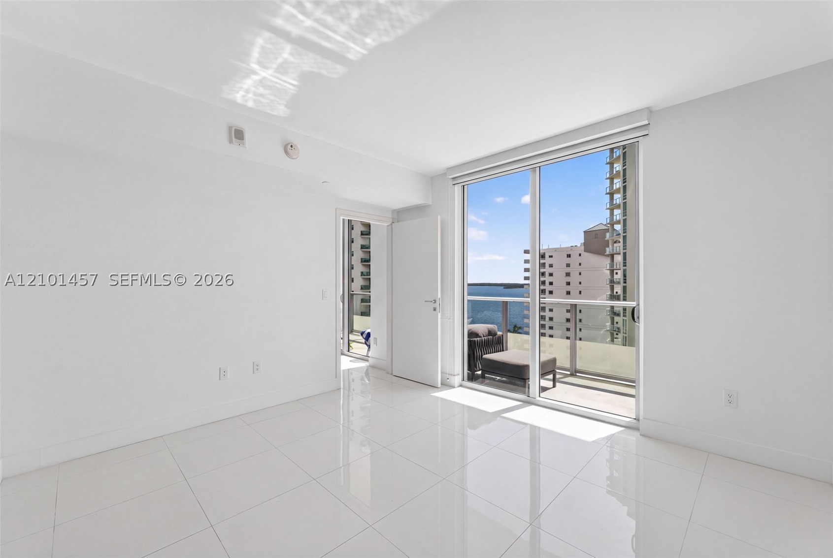 1300 Brickell Bay Dr #1203, Miami FL 33131
