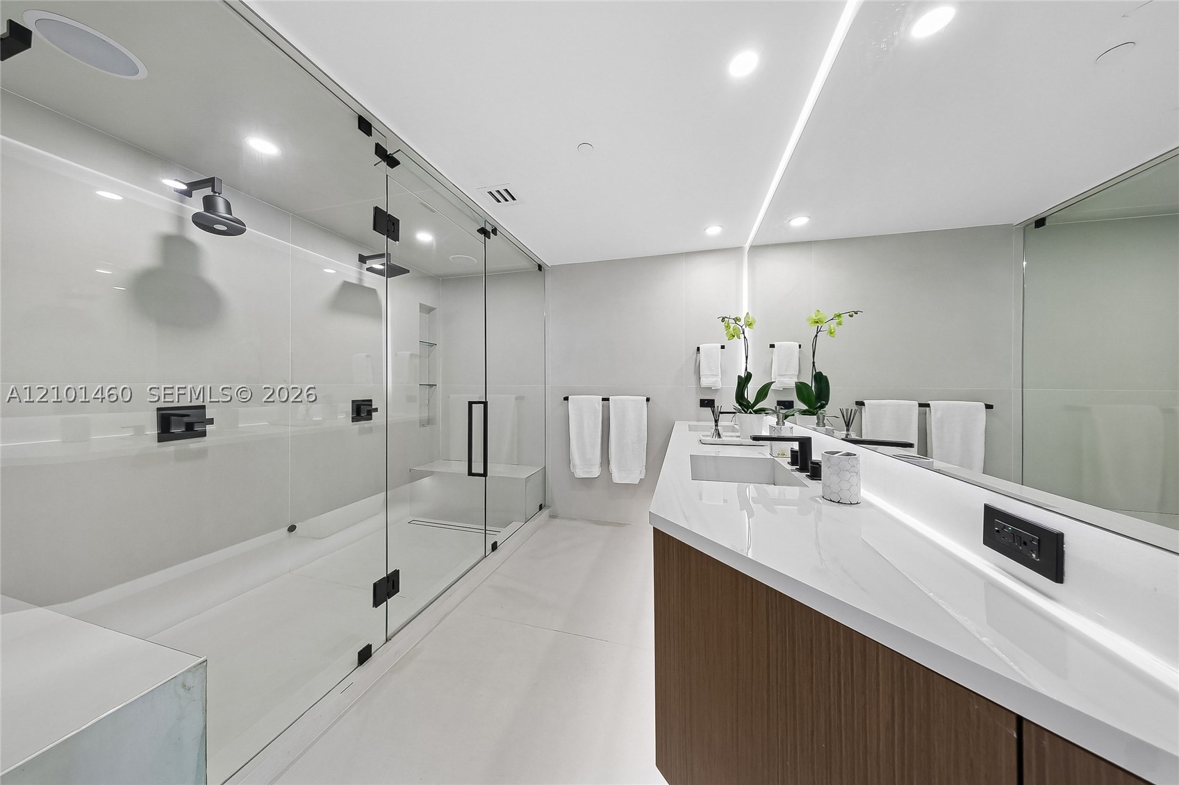 901 Brickell Key Blvd #2403, Miami FL 33131