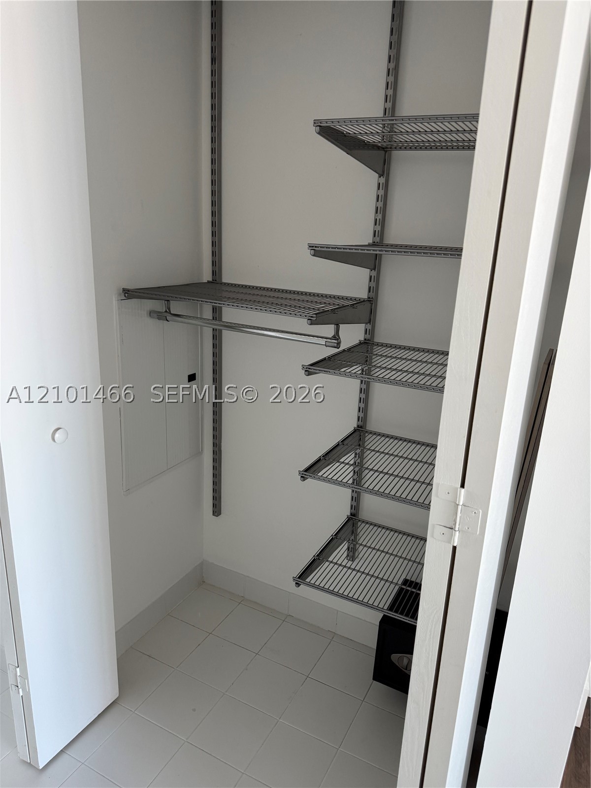 690 SW 1st Ct #1703, Miami FL 33130